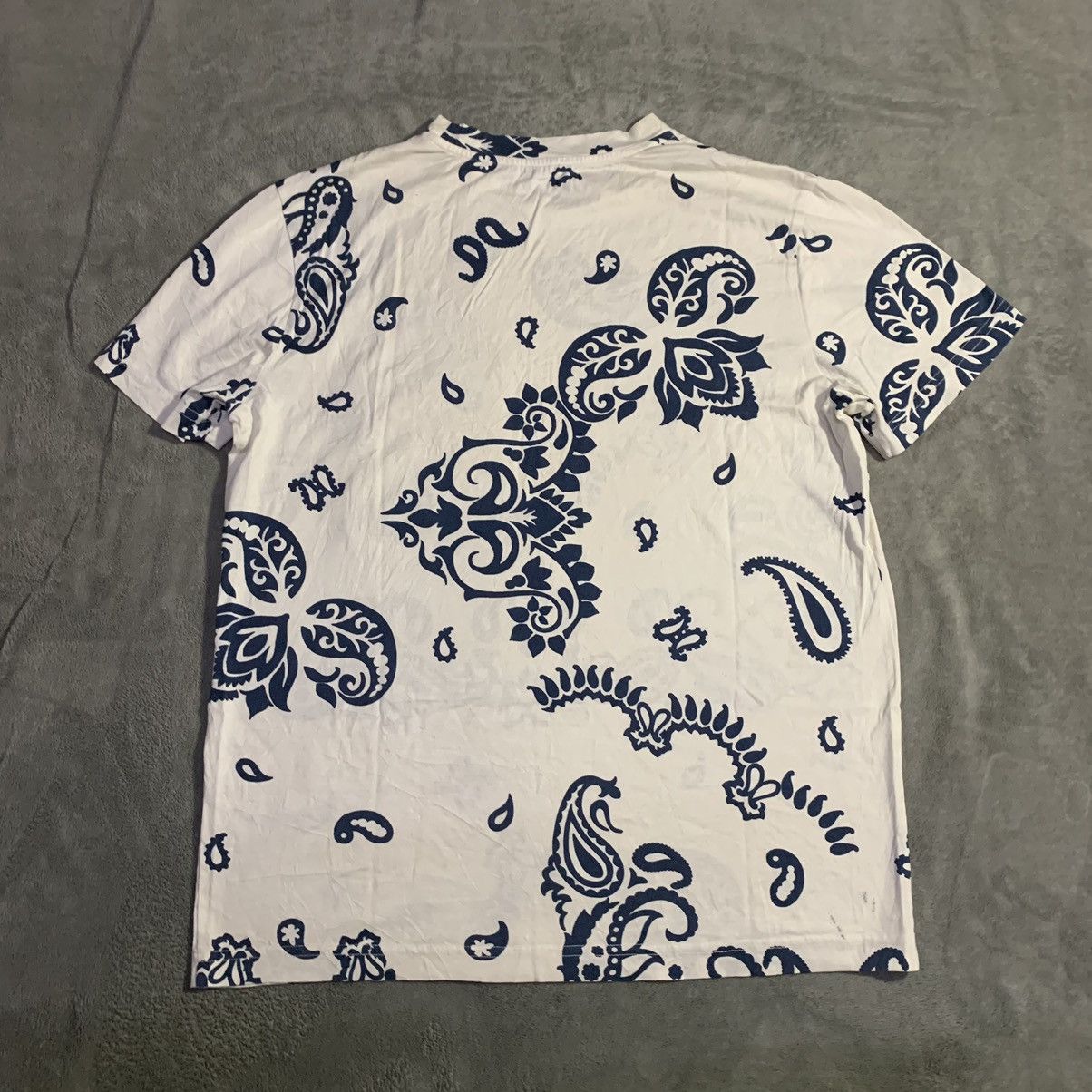 Moncler Moncler Bandana Paisley T-Shirt Size Medium Size US S / EU 44-46 / 1 - 6 Thumbnail