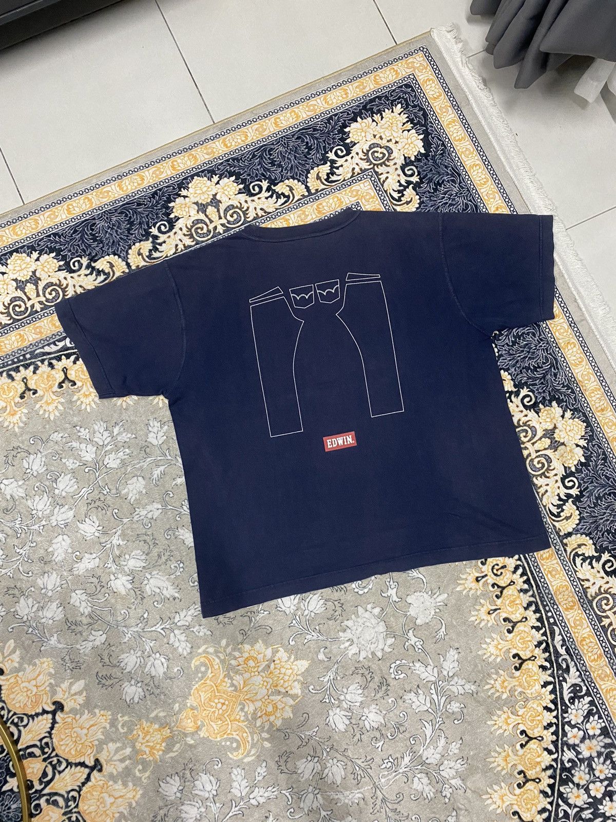 Edwin × Vintage VINTAGE INTERNATIONAL EDWIN RARE TEE Size US XL / EU 56 / 4 - 6 Thumbnail