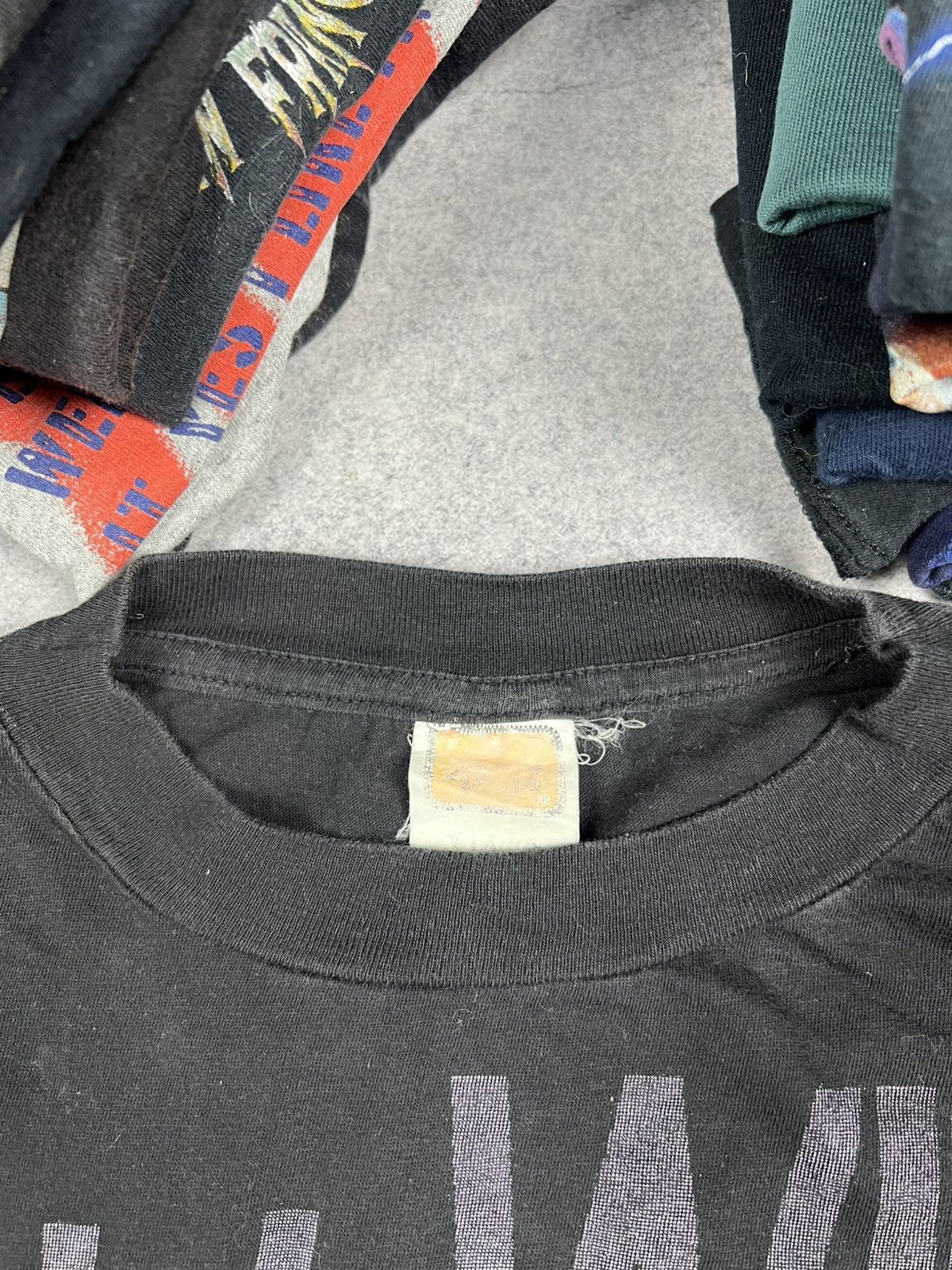 Vintage Vintage Call Of The Wild Faded Nature Wolf Moon Y2K Tee Size US XL / EU 56 / 4 - 6 Thumbnail
