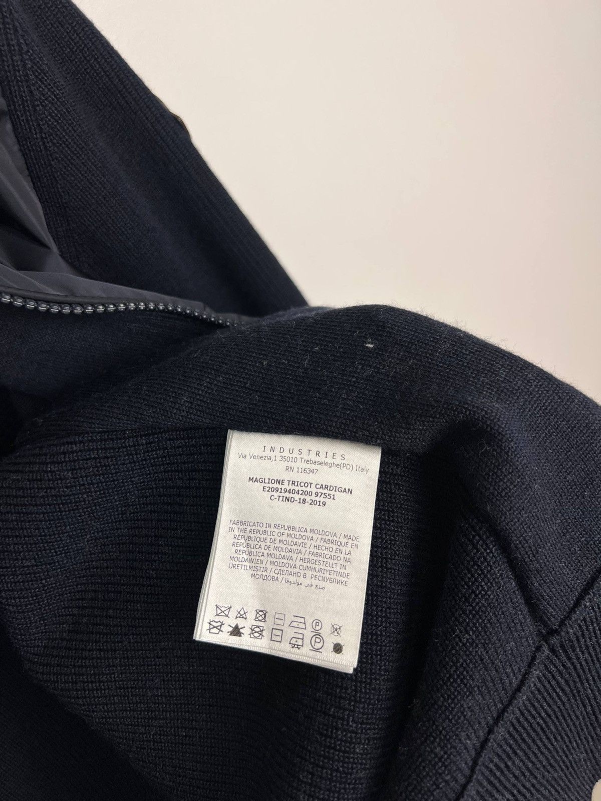 Moncler Moncler Maglione Tricot Cardigan size M Size US M / EU 48-50 / 2 - 5 Thumbnail