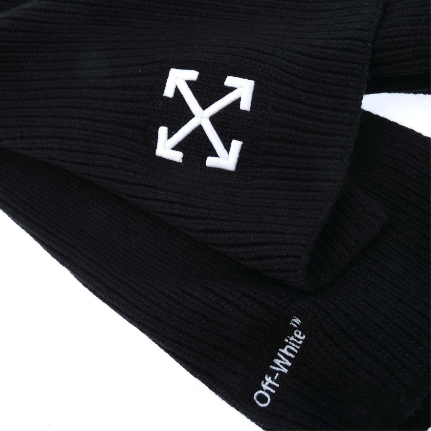 Off-White o1g2r1mq0225 Size: OS / Arrow Ribbed Wool Scarf in Black Size ONE SIZE - 3 Thumbnail