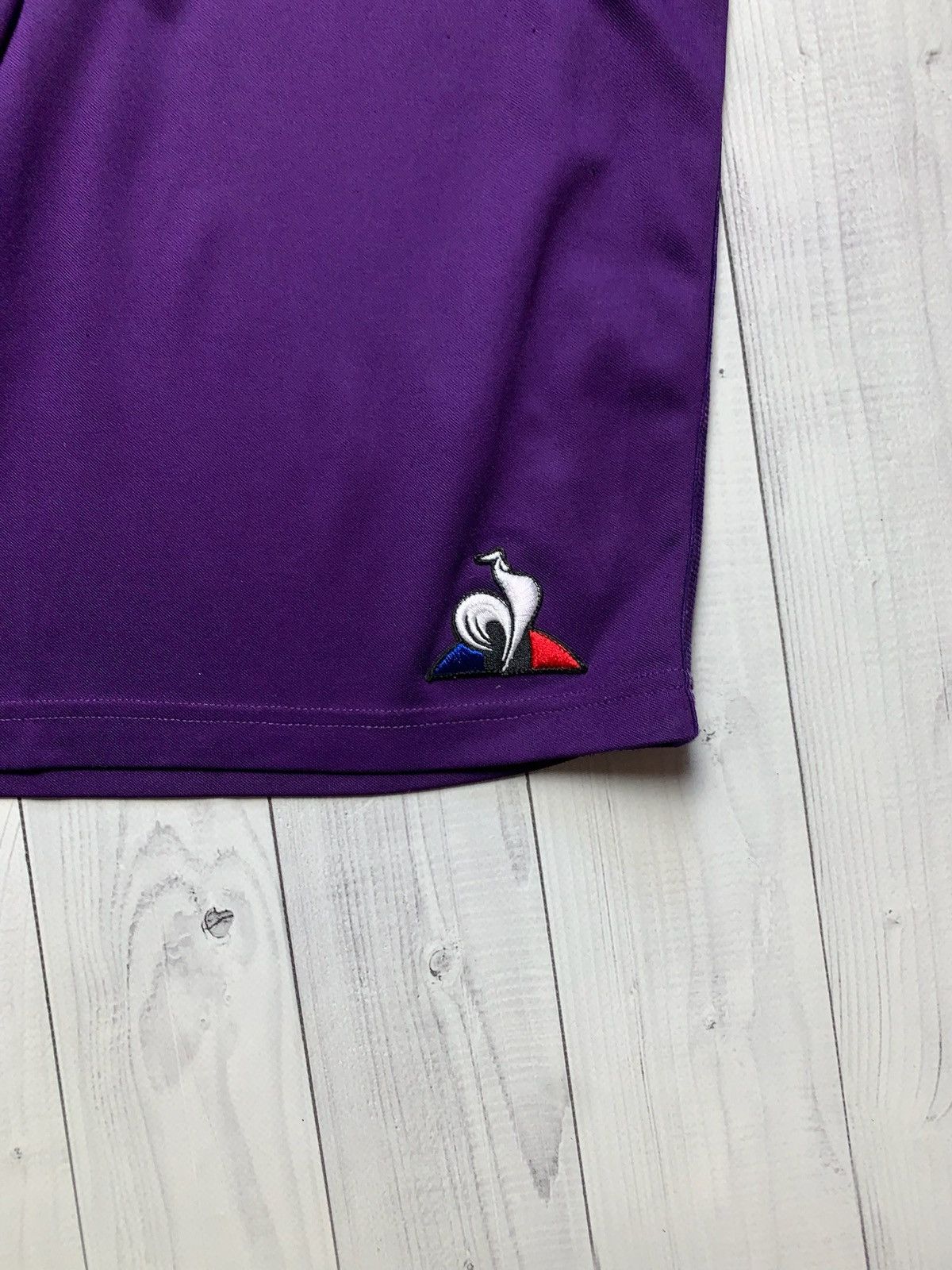 Vintage Vintage Fiorentina soccer shorts size M purple Size US 32 / EU 48 - 6 Thumbnail