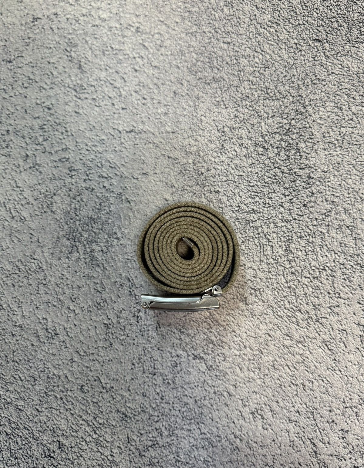 Nike Vintage Nike Canvas Belt Beige Strap Silver Buckle 116cm Size ONE SIZE - 3 Thumbnail