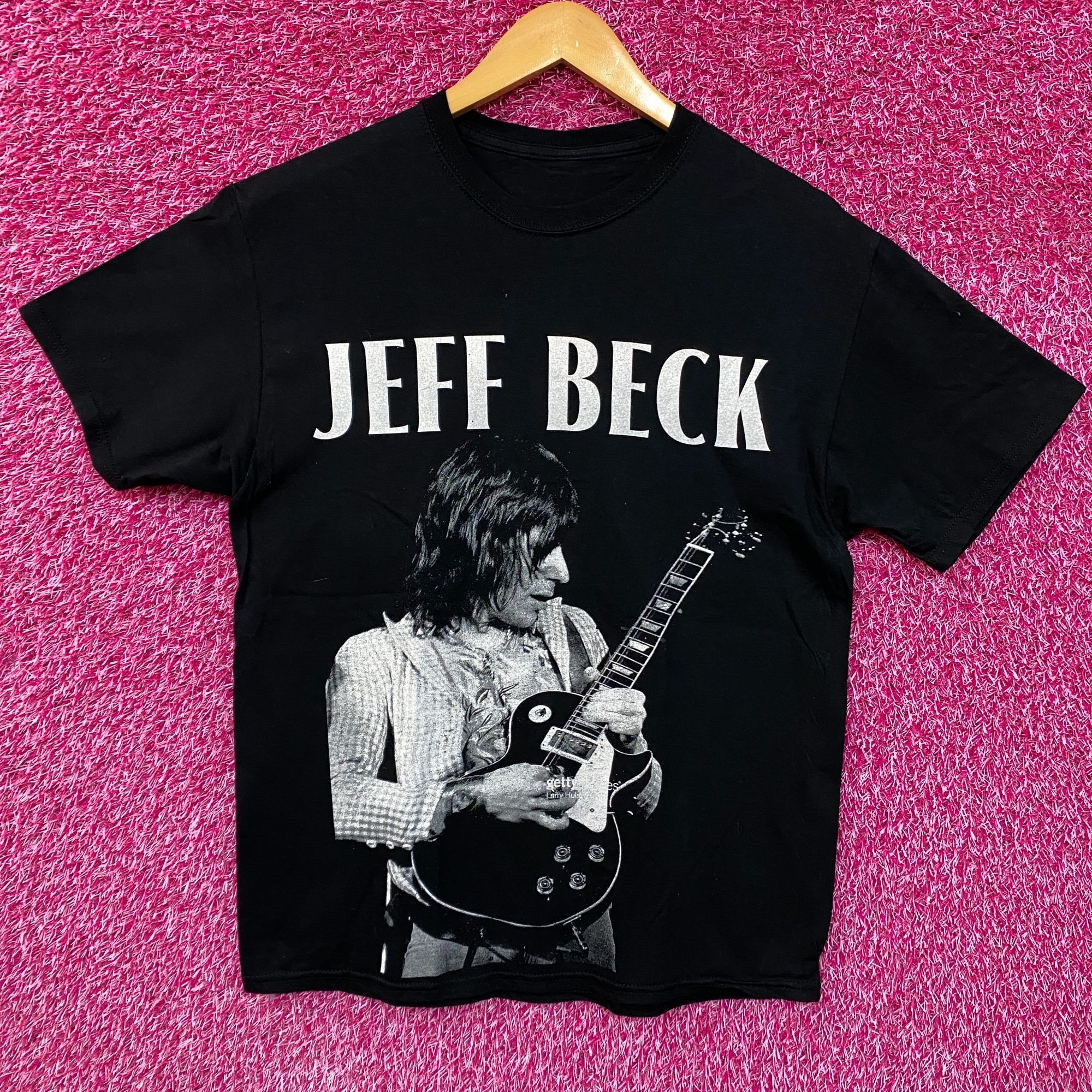 Other Jeff Beck Johnny Depp Tour Tshirt size Medium Size US M / EU 48-50 / 2 - 1 Thumbnail