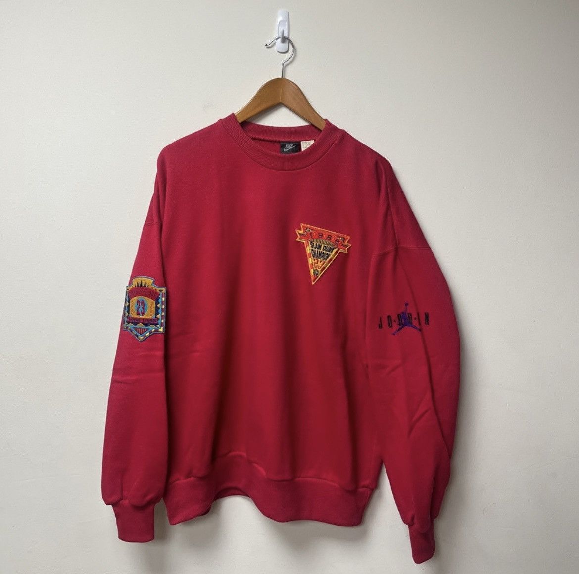 Jordan Brand × Nike Vintage 90s Nike Air Jordan Accomplishment Patch Sweatshirt Size US XL / EU 56 / 4 - 1 Thumbnail
