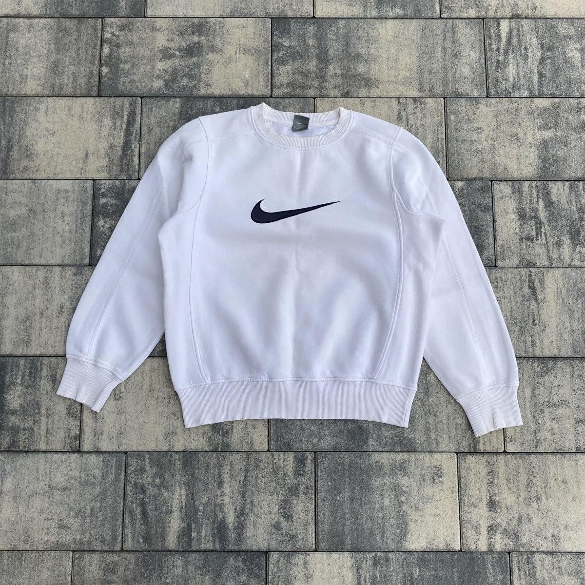 Nike × Vintage Vintage Crewneck Nike Swoosh Size US S / EU 44-46 / 1 - 1 Thumbnail