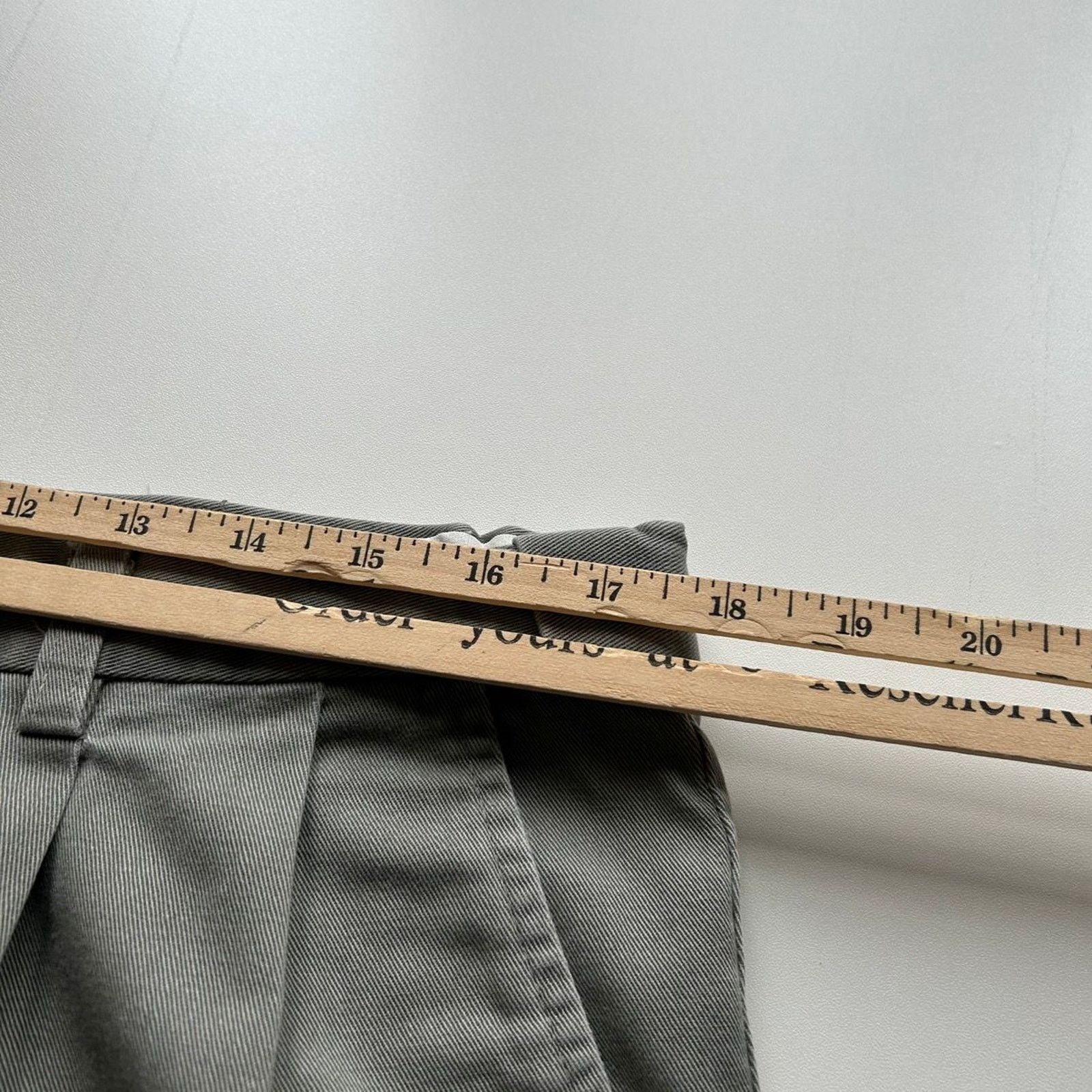 Vintage Vintage 2000s Faded Green Pleated Cropped Dress Pants 36x27 Size US 36 / EU 52 - 4 Thumbnail