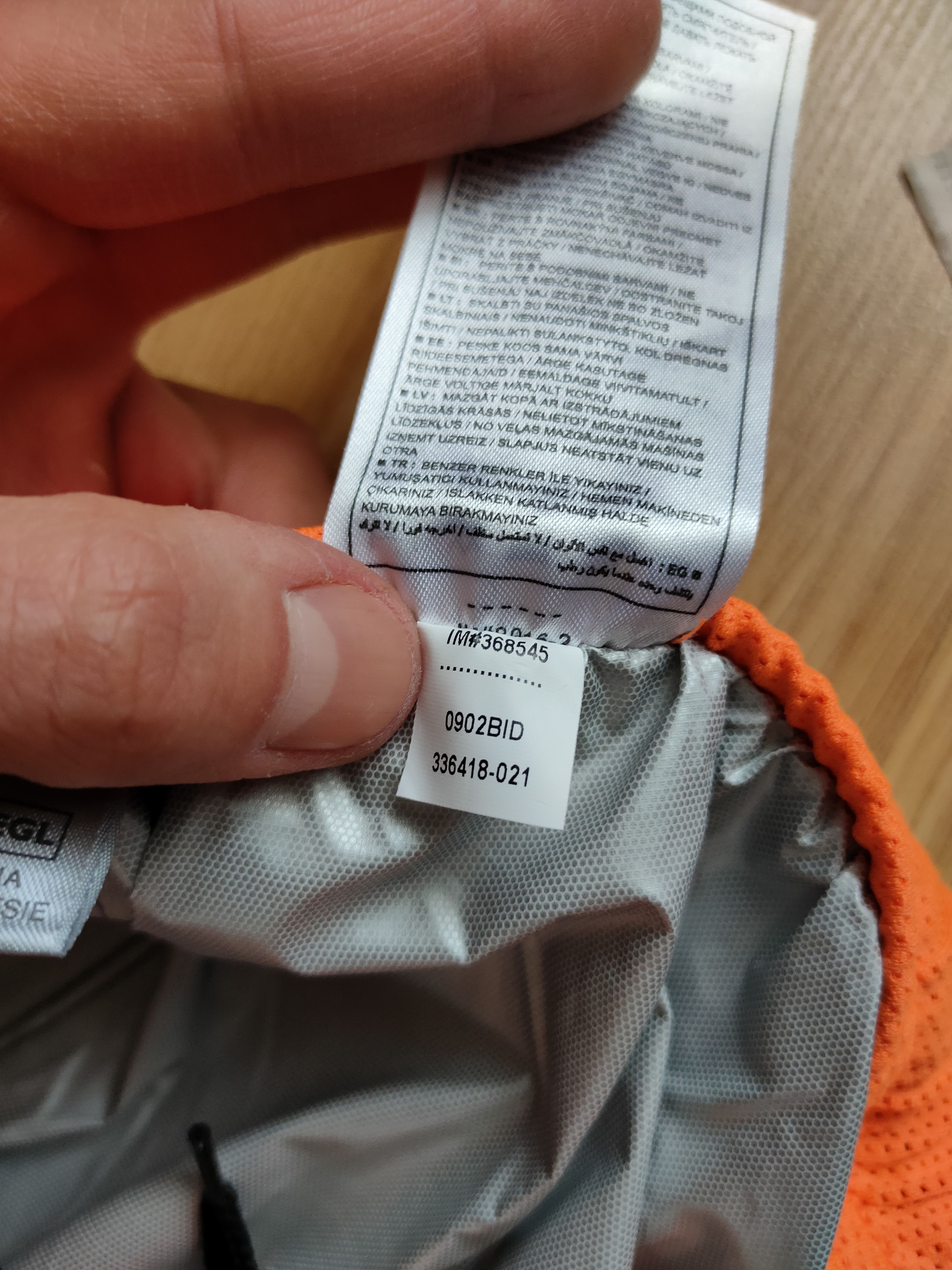 Nike Vintage Nike Gorpcore Waterproof XXL Sweatpants Size US 40 / EU 56 - 14 Thumbnail
