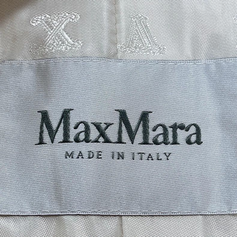 Max Mara Max Mara Beige double-breasted coat Size M / US 6-8 / IT 42-44 - 3 Thumbnail