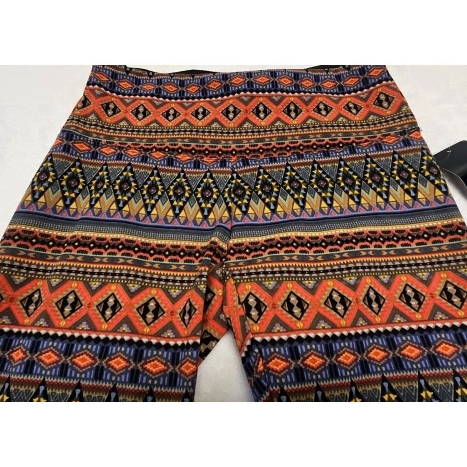 Vintage VINTAGE? Slim-Sation Pull On Pants Lot 2 Small Boho Paisley Aztec Stretch Slimming NWT Size 28" / US 6 / IT 42 - 3 Thumbnail