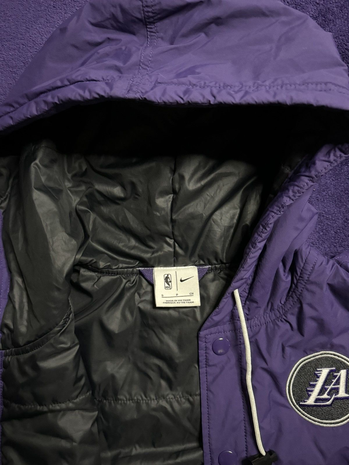NBA × Nike Nike Los Angeles Lakers Courtside City Edition Size US M / EU 48-50 / 2 - 6 Thumbnail