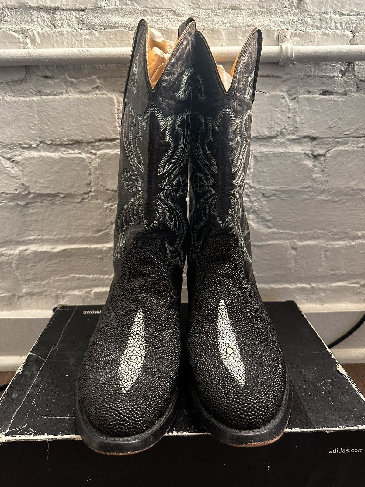 Other MEN'S STINGRAY EXOTIC BOOT Size US 7.5 / EU 40-41 - 3 Thumbnail