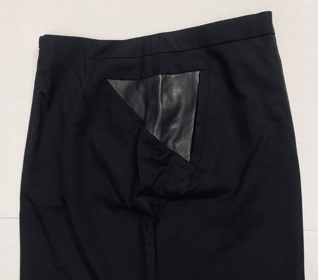 The Kooples The Kooples Black Wool Lambskin Panel Kangaroo Pocket 42 FR Size 30" / US 8 / IT 44 - 10 Thumbnail