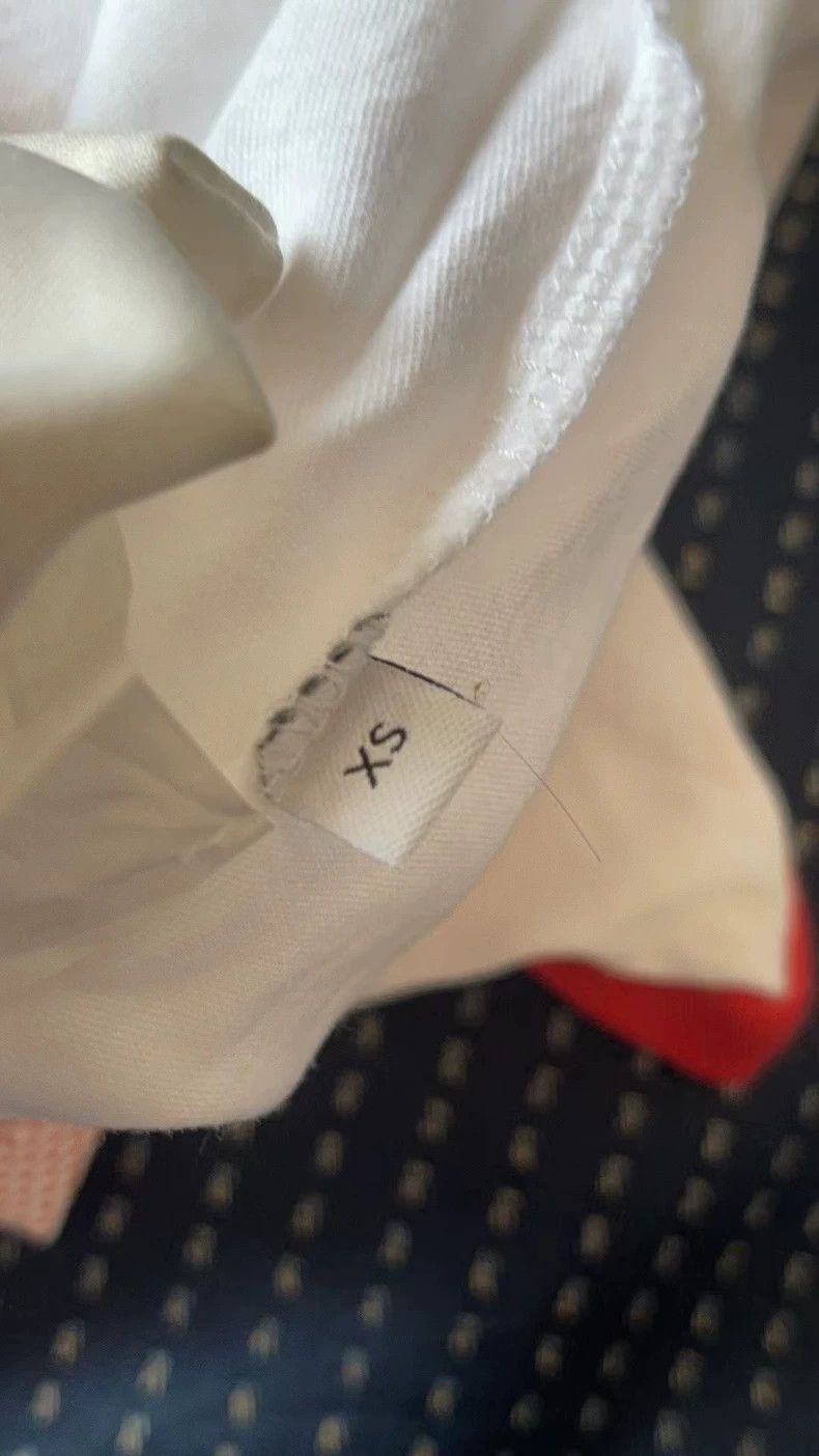 Loewe LOEWE Clam print cute white short sleeves Size XS / US 0-2 / IT 36-38 - 2 Thumbnail