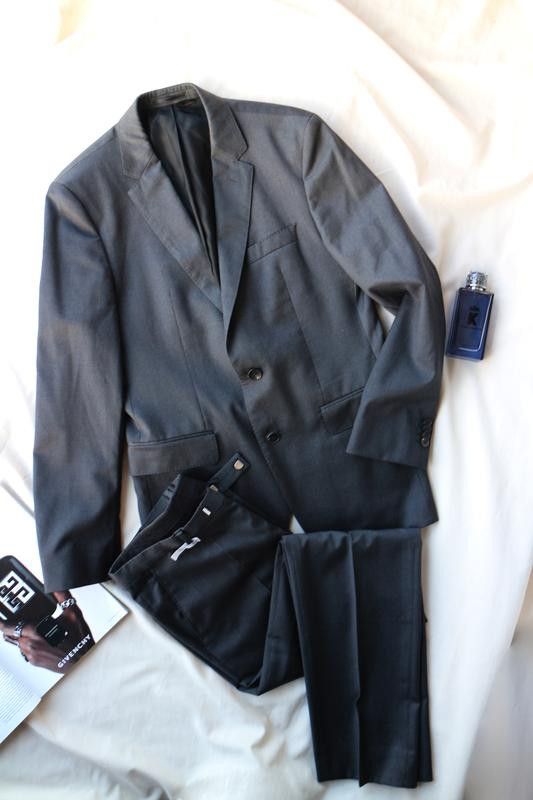 Hugo Boss Hugo Boss Charcoal Grey Suit Set Size 46 Size 46R - 1 Thumbnail