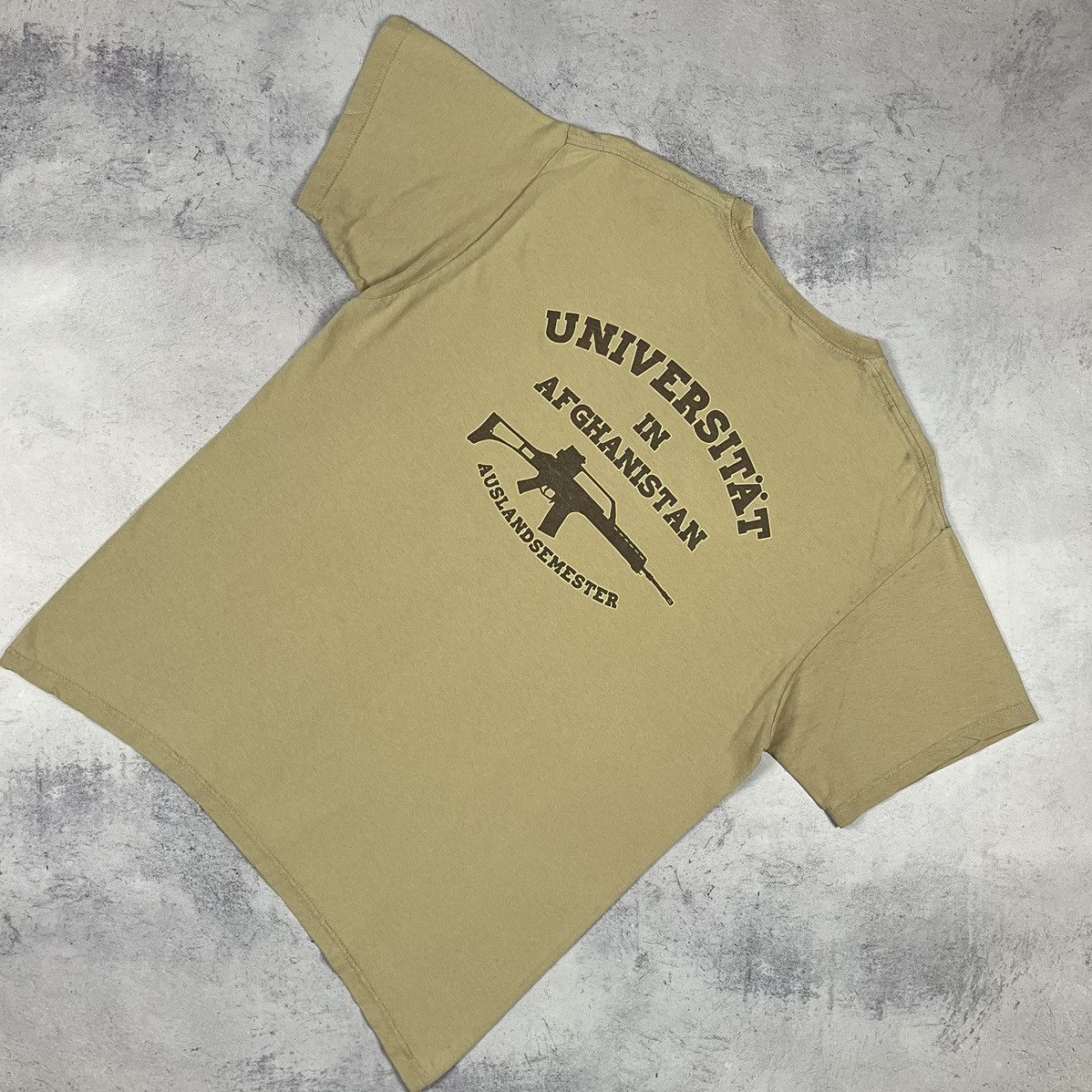 Vintage Vintage University in Afghanistan military AK-47 tee 90’s Size US M / EU 48-50 / 2 - 1 Thumbnail