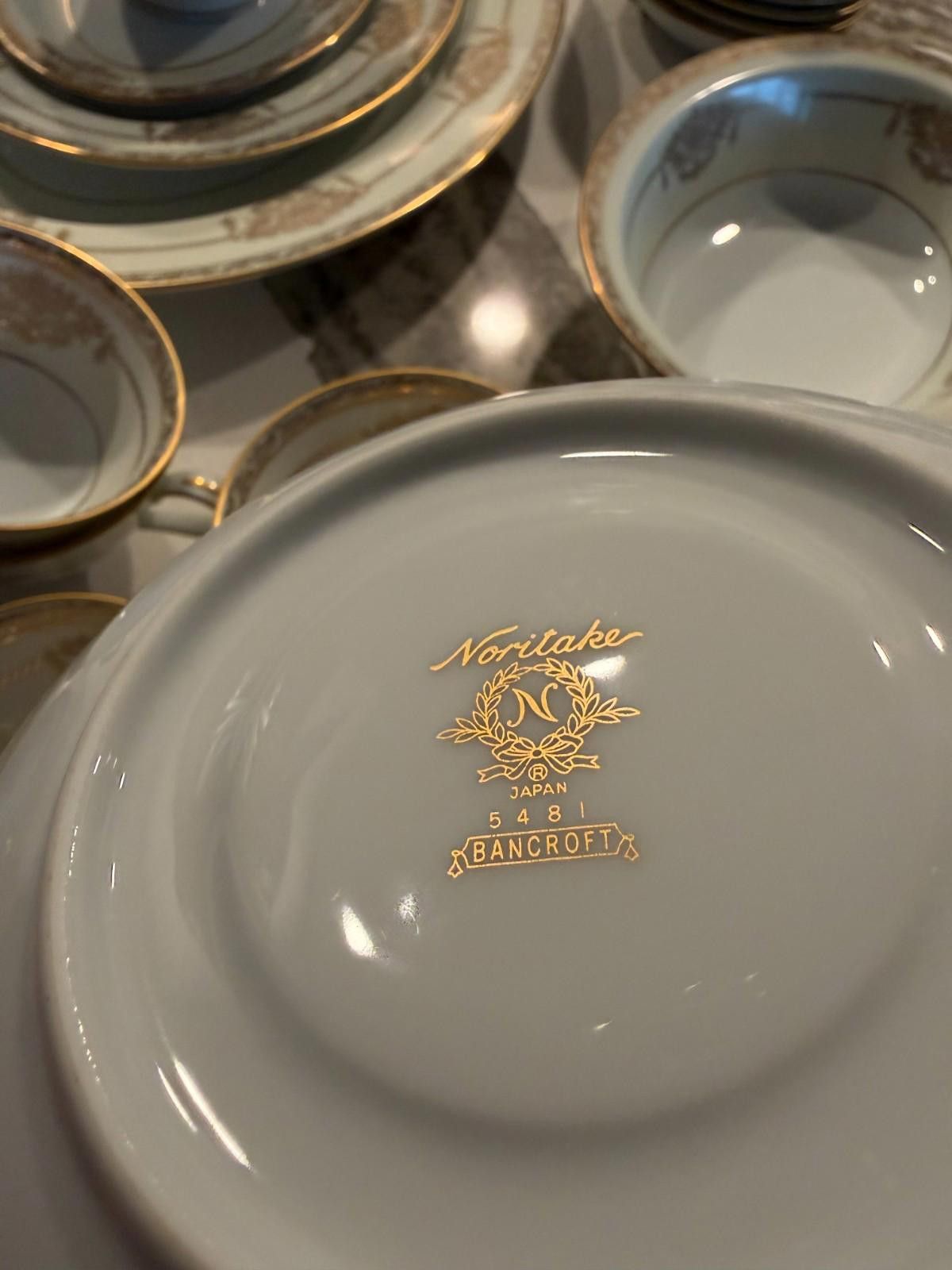 Other Vintage Noritake Bancroft 5481 38-Piece China Set Gold Trim Size ONE SIZE - 1 Thumbnail