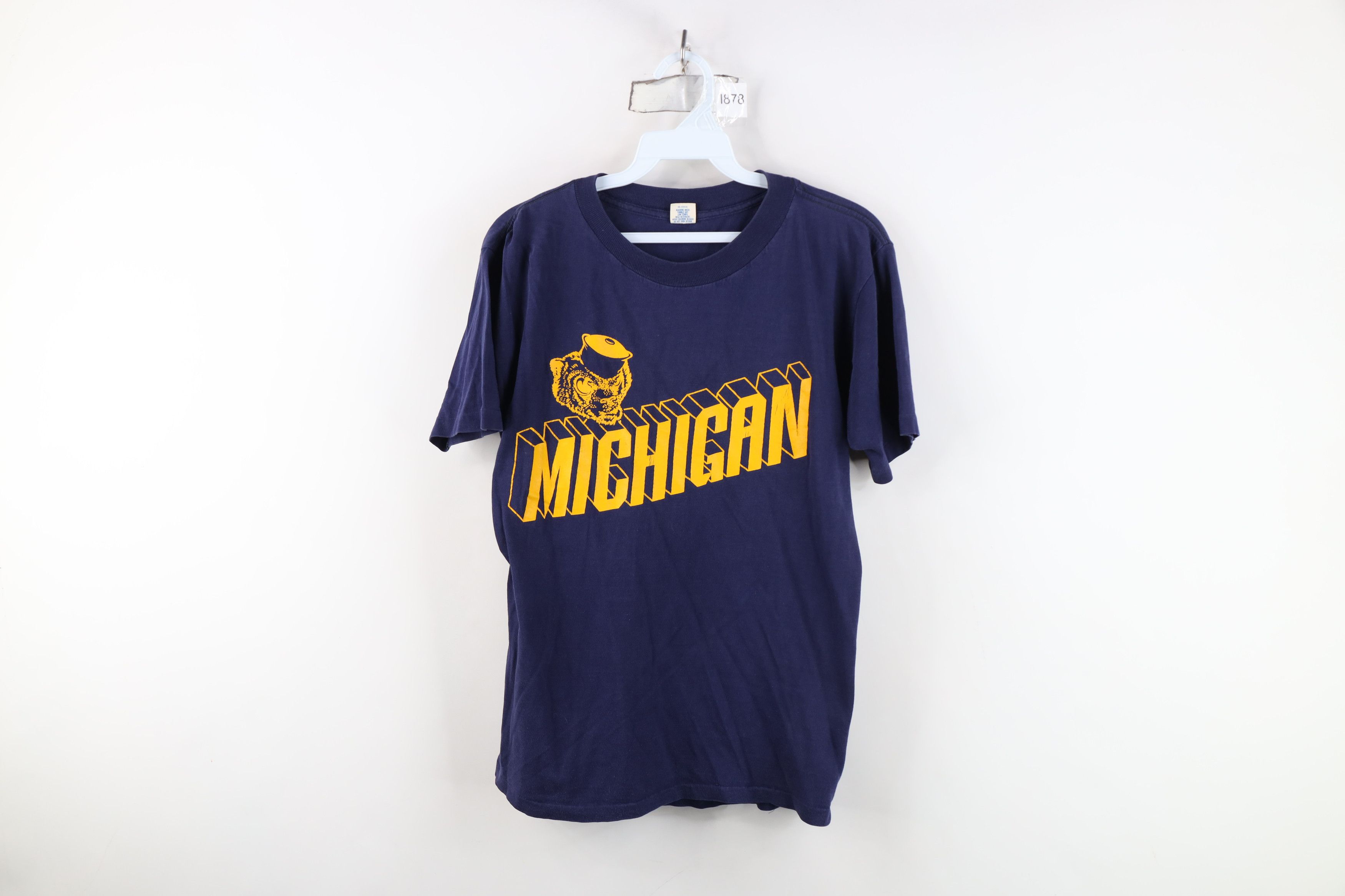 Vintage Vintage 70s 80s University of Michigan T-Shirt Blue USA Size M / US 6-8 / IT 42-44 - 1 Thumbnail