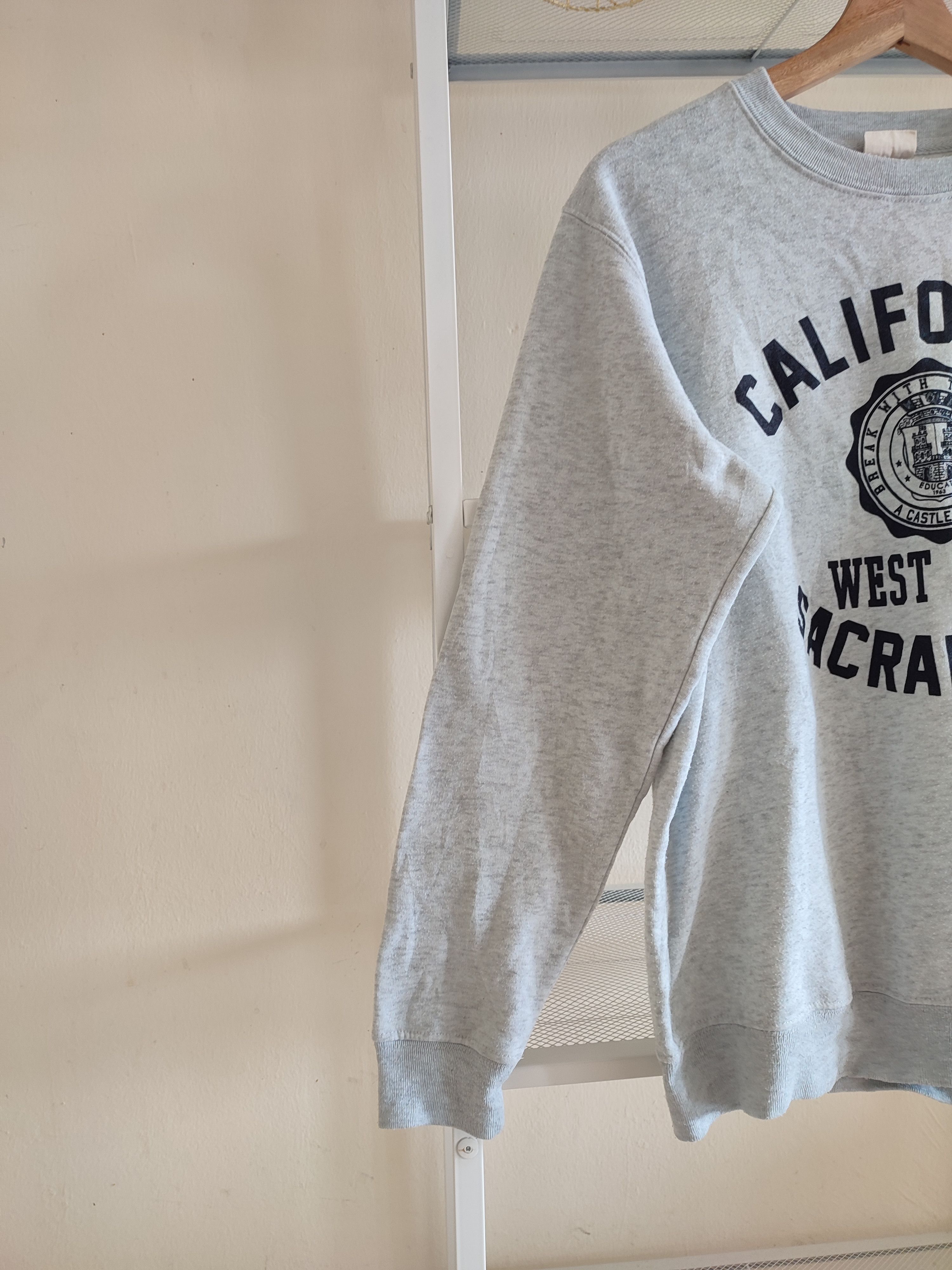 Designer CALIFORNIA WEST COAST SACRAMENTO SWEATSHIRTS Size US M / EU 48-50 / 2 - 3 Thumbnail