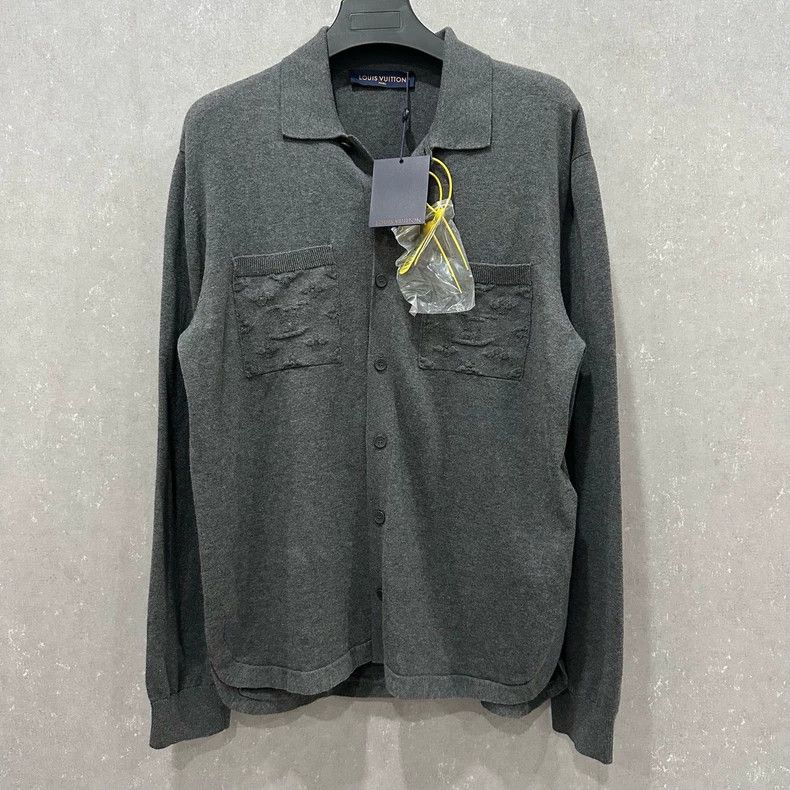 Louis Vuitton Louis Vuitton Grey pocket print knit cardigan sweater Size US M / EU 48-50 / 2 - 1 Thumbnail