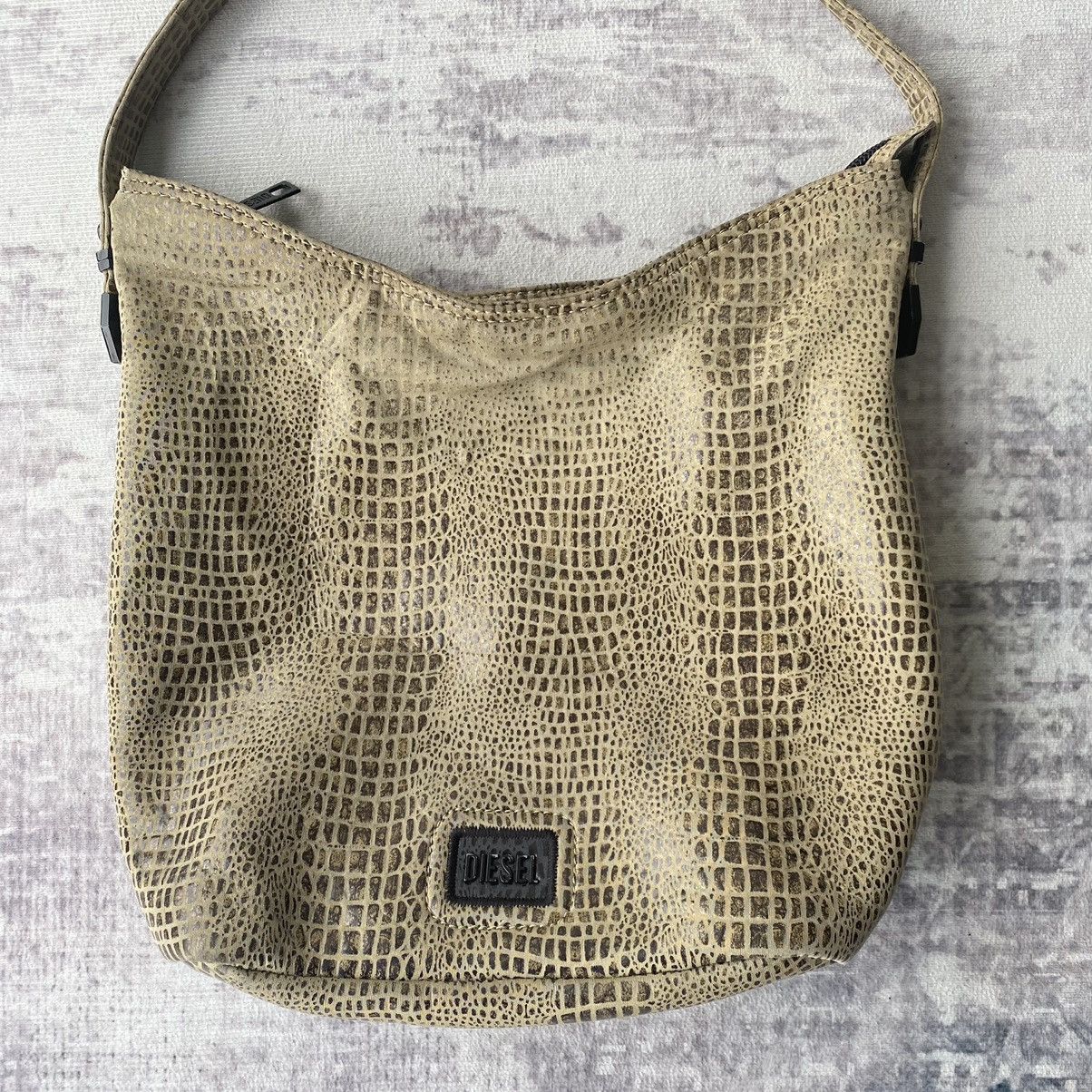 Diesel Vintage Diesel Snake Print Shoulder Bag Size ONE SIZE - 2 Thumbnail