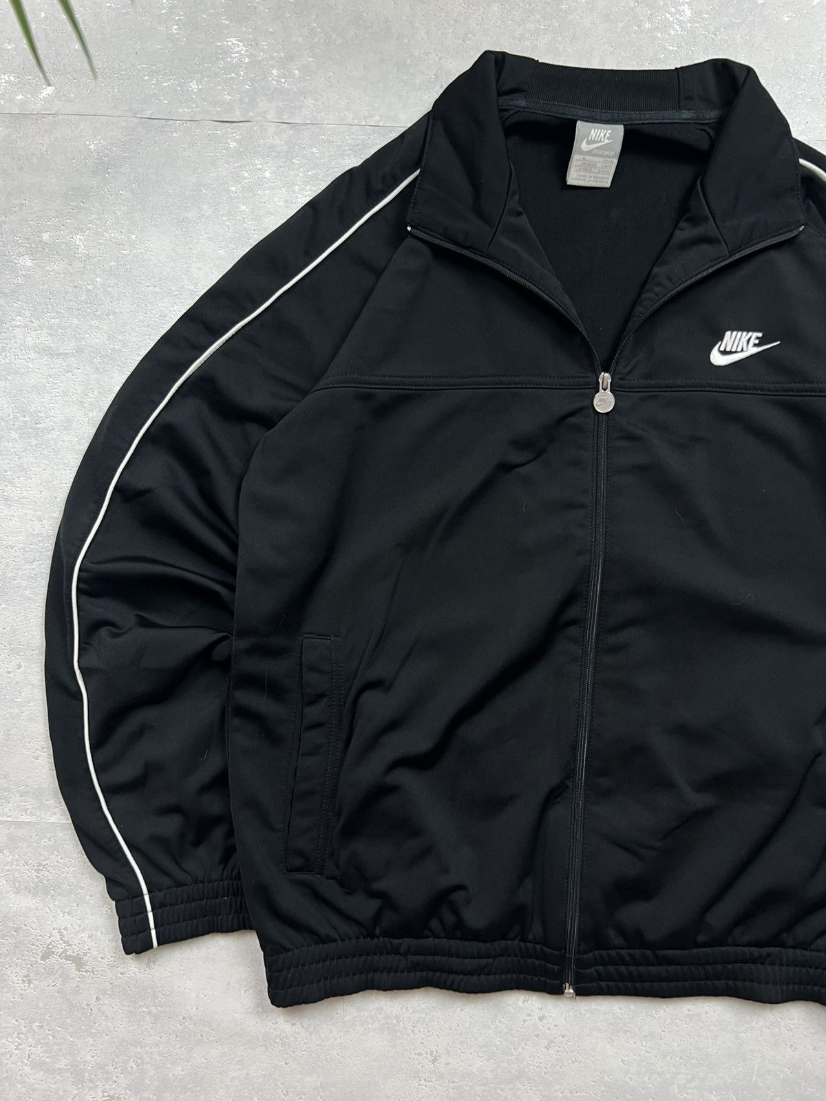 Nike 00s Nike Retro Logo Vintage Y2K Oversized Track Jacket Size US M / EU 48-50 / 2 - 2 Thumbnail