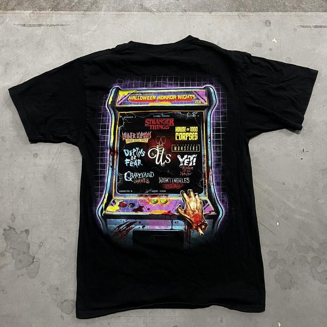 Universal Studios × Vintage Vintage Y2K Halloween Horror Nights Stranger Things Tee! Size US S / EU 44-46 / 1 - 1 Thumbnail