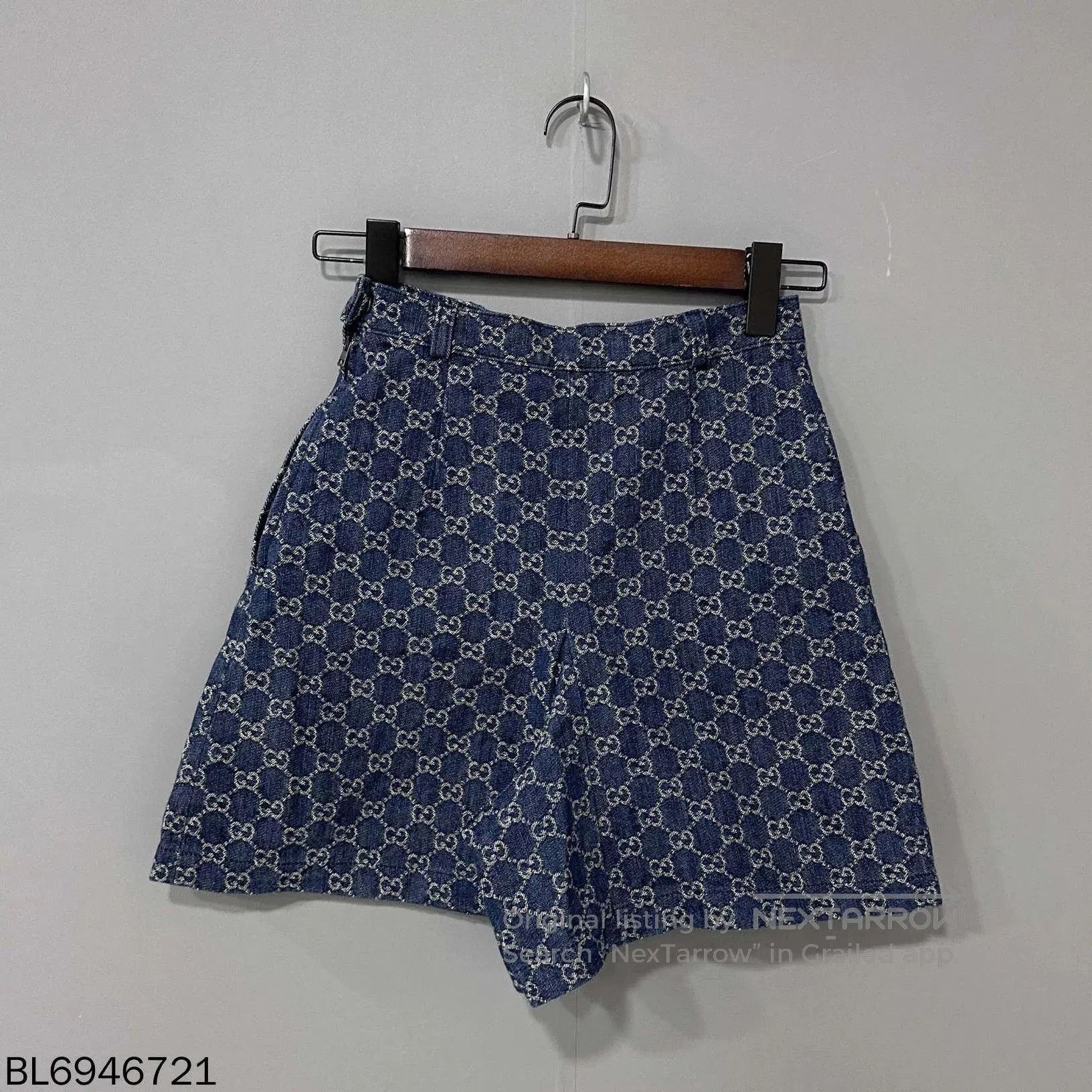 Gucci Gucci Patchwork Logo Print Denim Skirt. Size 35" - 4 Thumbnail