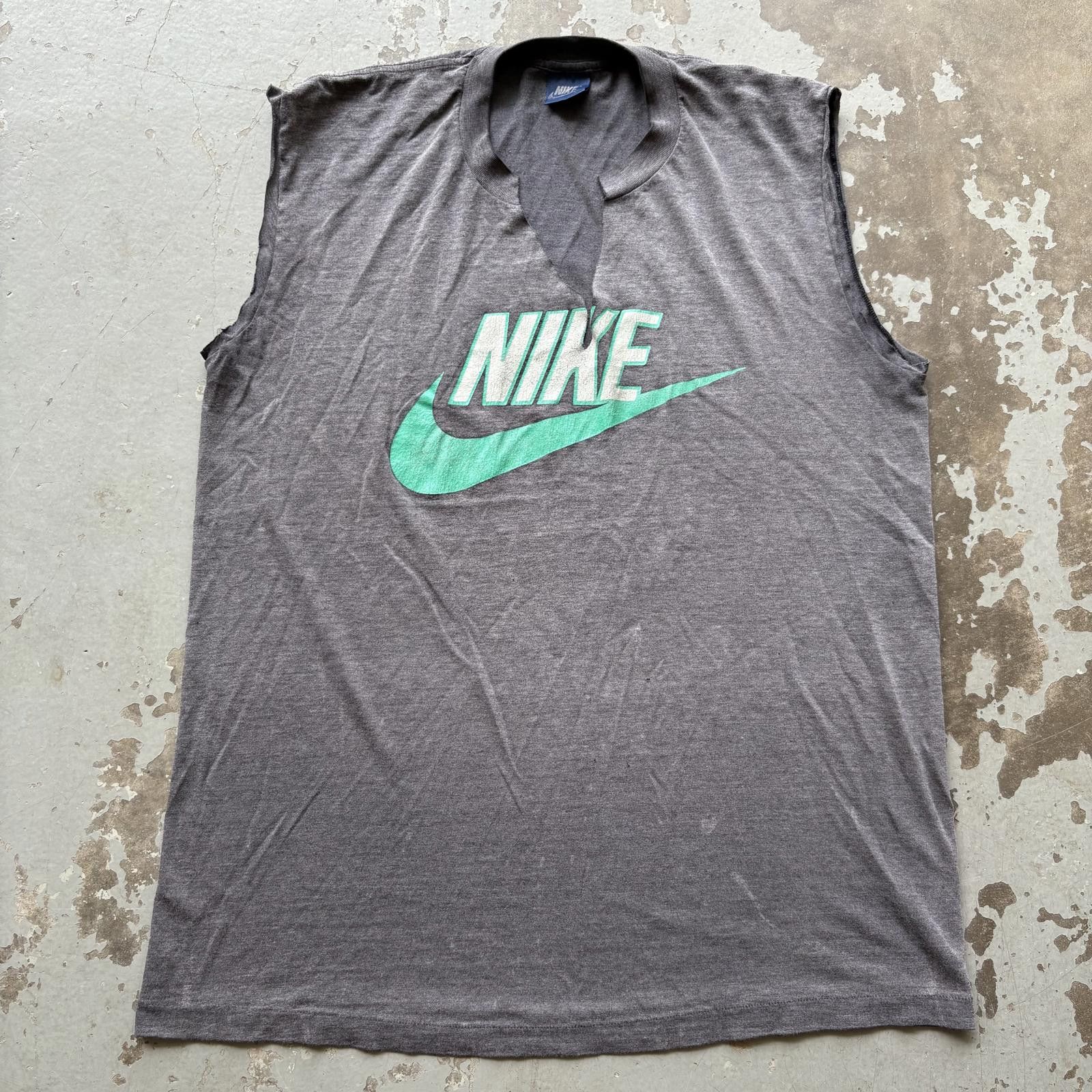 Nike × Vintage Vintage Distressed Faded 80s Nike Blue Tag Sports Tank Top Size US XL / EU 56 / 4 - 1 Thumbnail