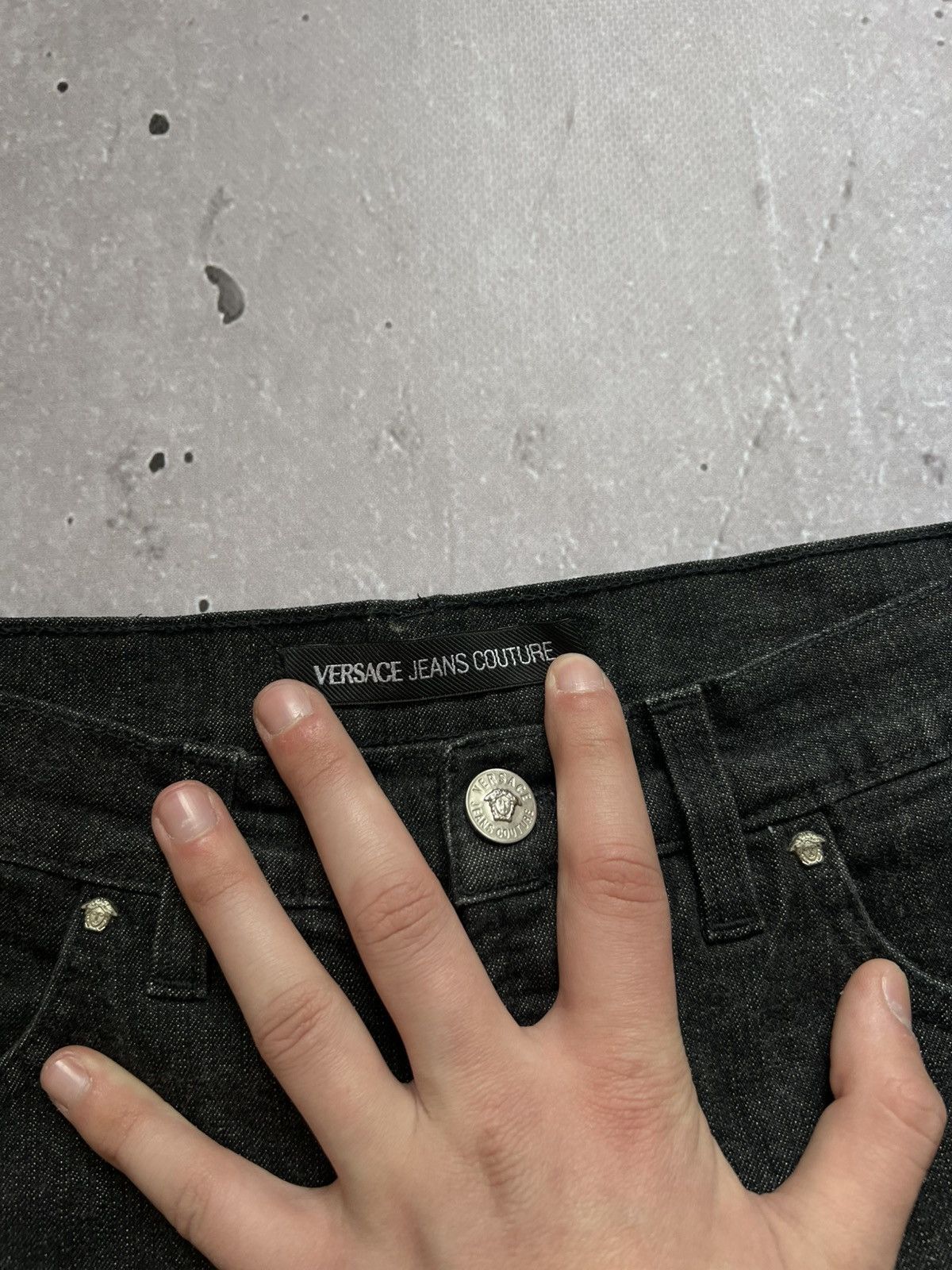 Versace Very Rare Jeans From Versace Jeans Couture Women Size L Y2K Size 32" / US 10 / IT 46 - 7 Thumbnail