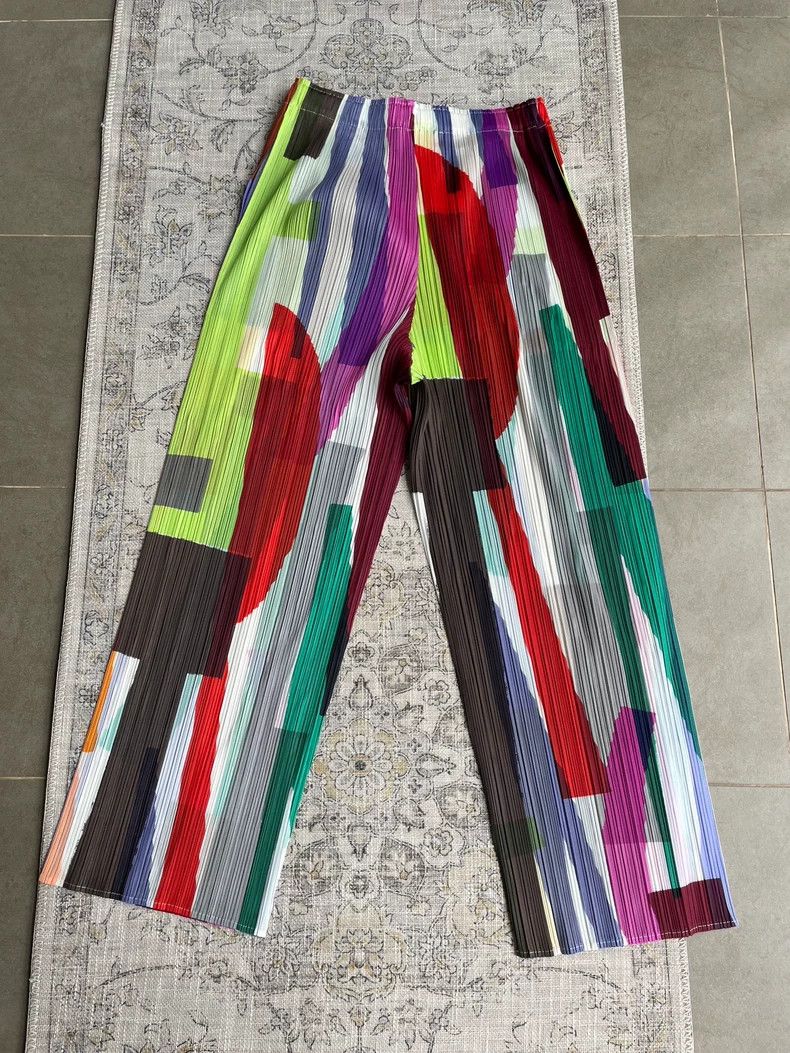 Issey Miyake Issey Miyake size:4 Colorful pleated striped pants Size 31" - 6 Thumbnail
