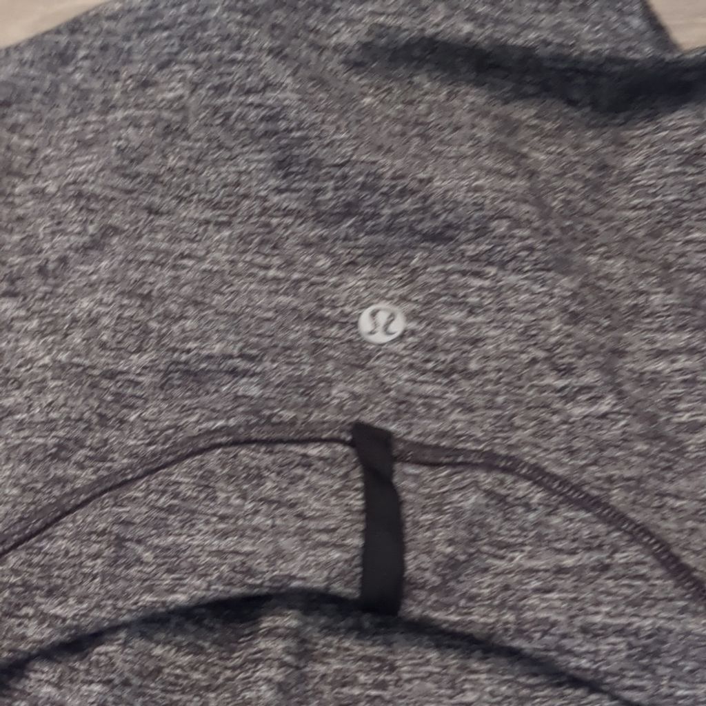 Lululemon Lululemon heathered black (first release) define jacket sz 4 Size S / US 4 / IT 40 - 6 Thumbnail