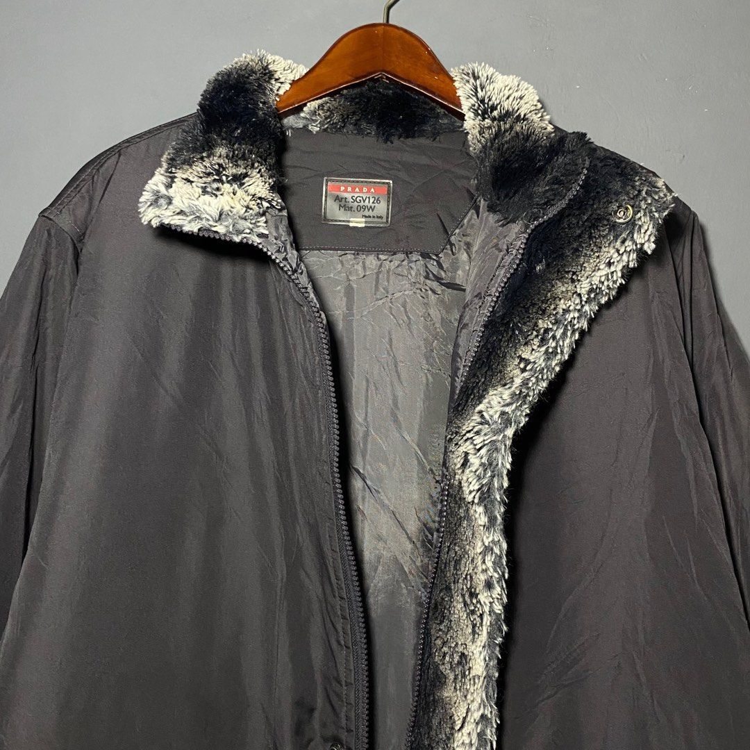Prada Prada jacket black with fur Size US L / EU 52-54 / 3 - 5 Thumbnail