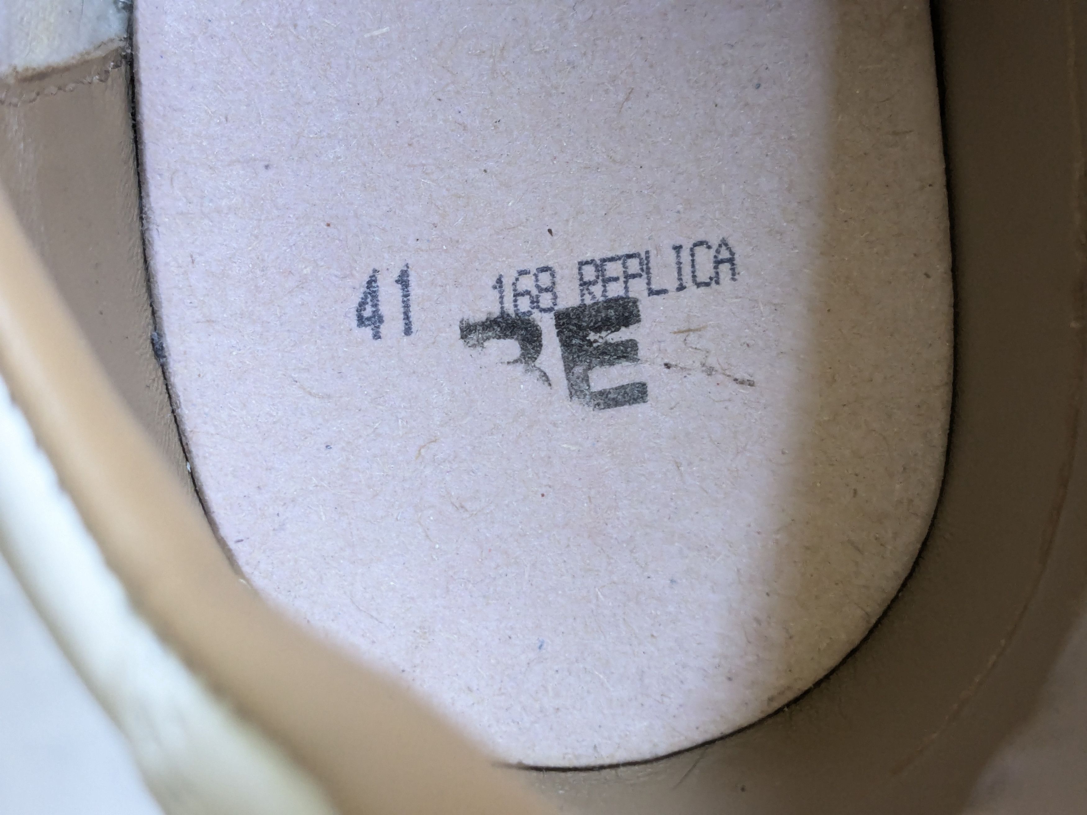 Maison Margiela Maison Margiela Replica GAT Paint Splatter 8 41 Low Tops Gum Size US 8 / EU 41 - 10 Thumbnail
