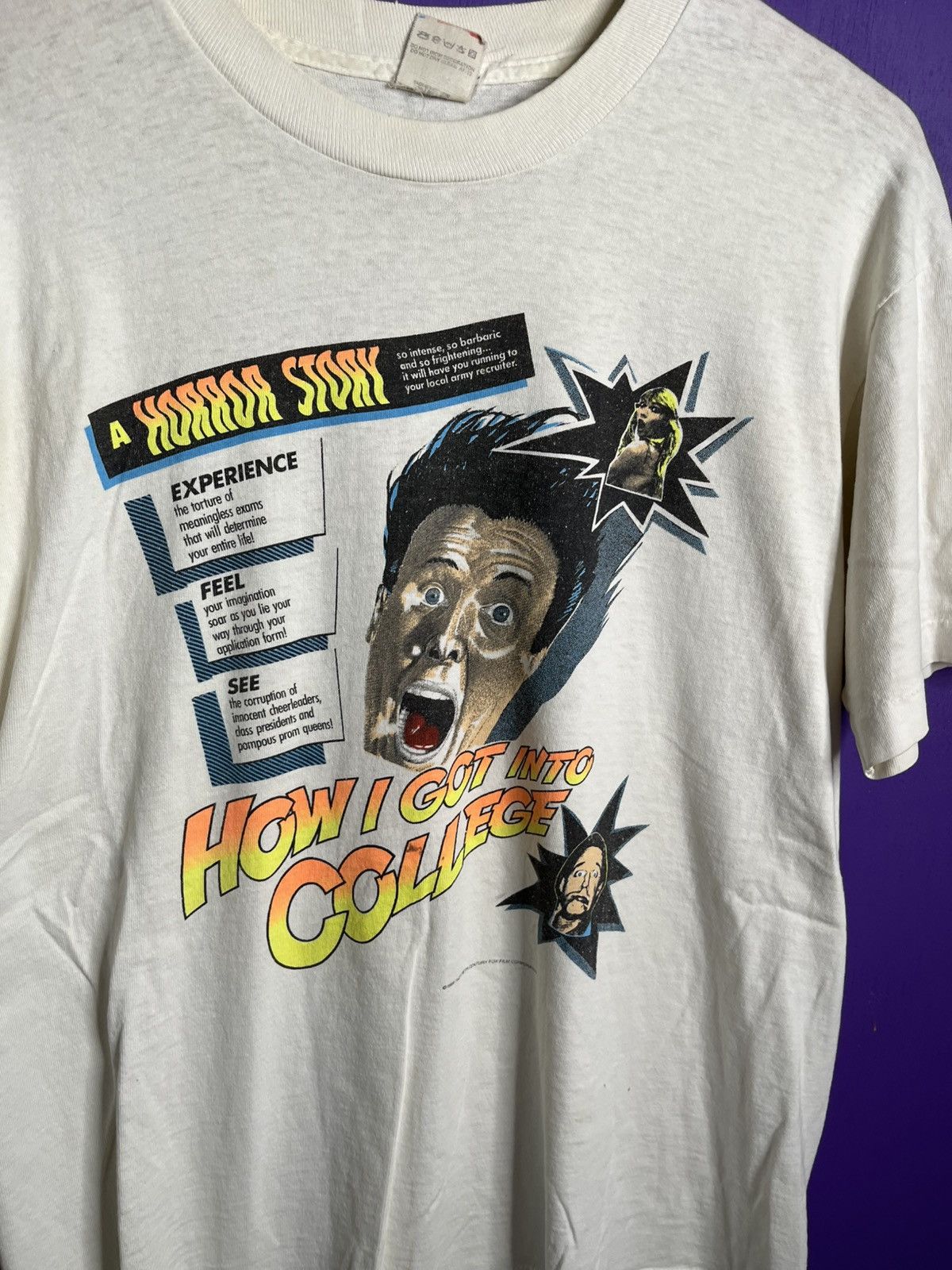 Vintage Vintage 1989 How I got into college horror story t-shirt Size US L / EU 52-54 / 3 - 3 Thumbnail