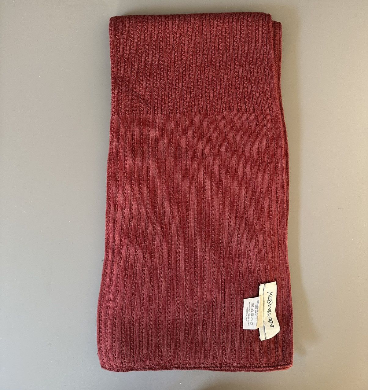 Yves Saint Laurent Yves Saint Laurent Burgundy Virgin Wool Scarf Made in Italy Size ONE SIZE - 4 Thumbnail