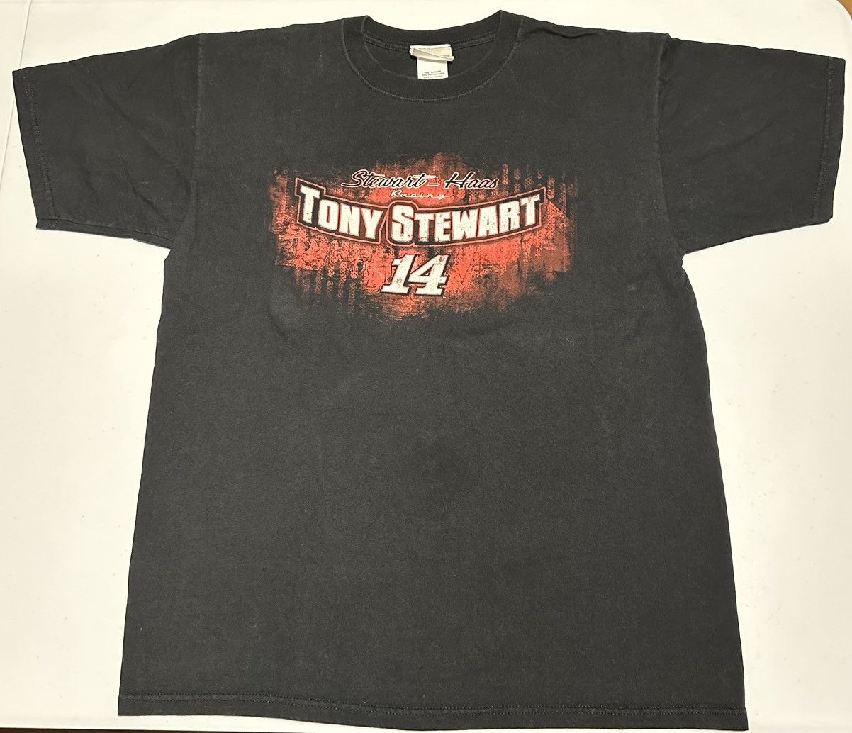 NASCAR Vintage Tony Stewart Nascar T-shirt Size US L / EU 52-54 / 3 - 1 Thumbnail