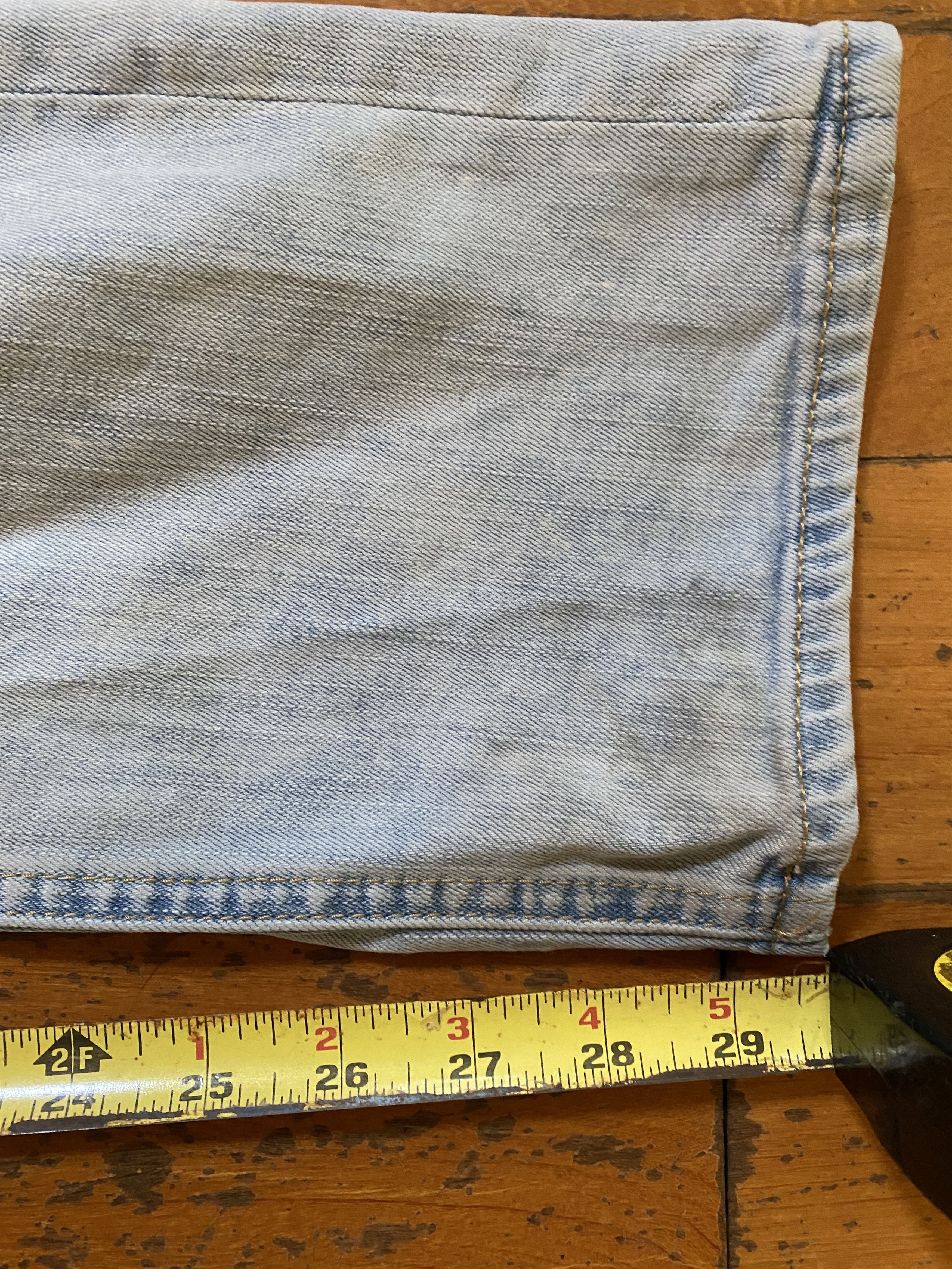 Vintage vintage distressed/faded jeans Size US 31 - 7 Thumbnail