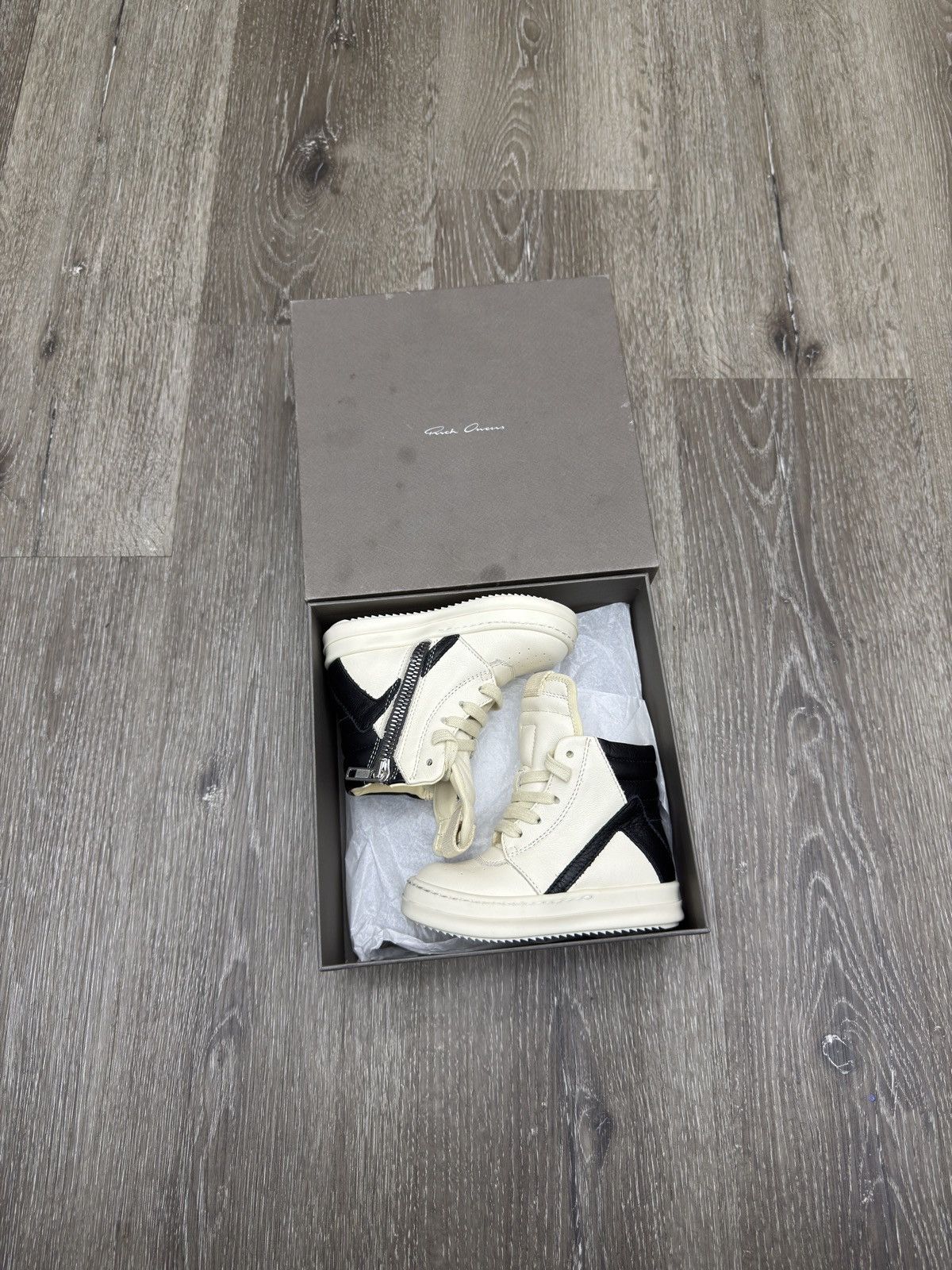 Rick Owens Baby Geobasket Milk