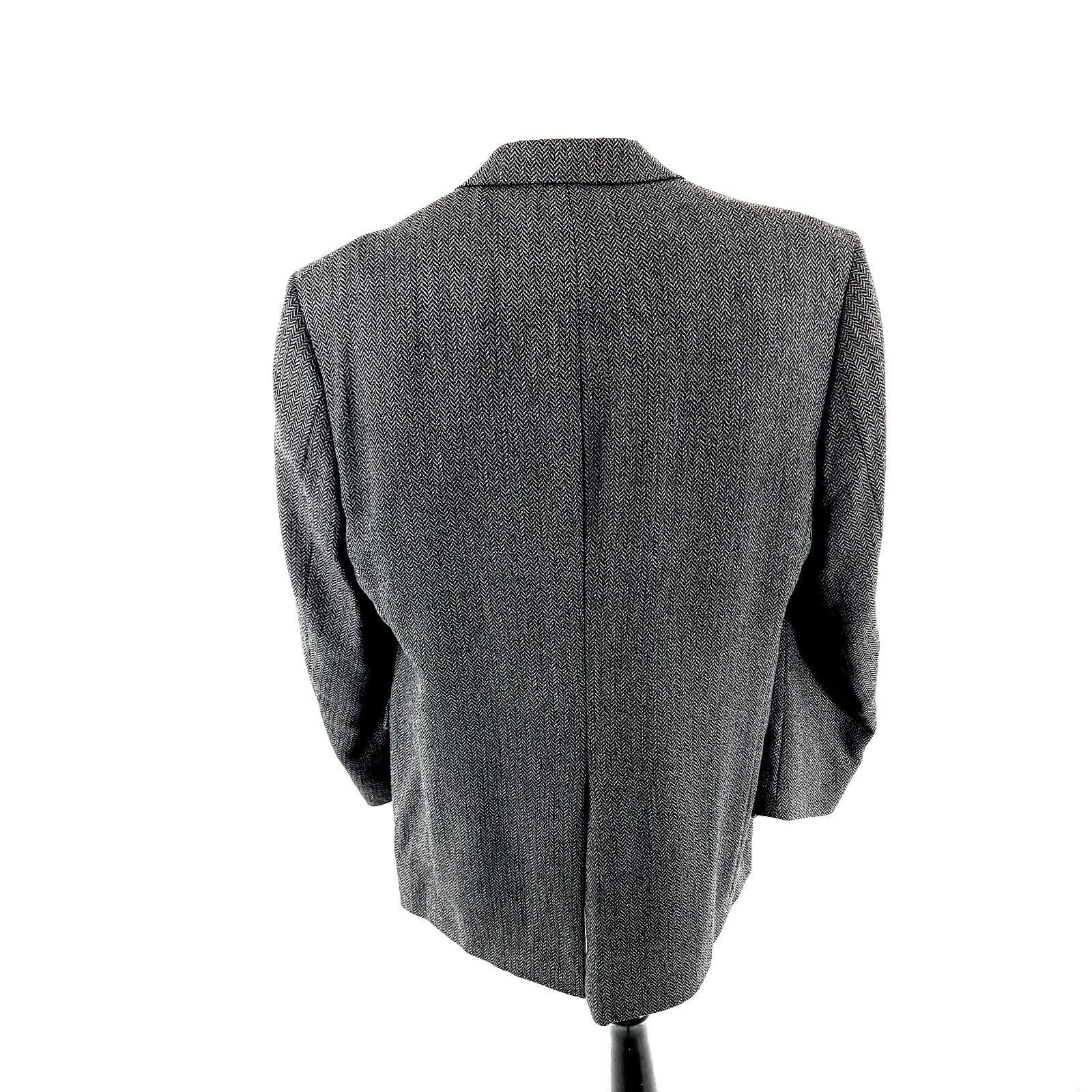 Hart Schaffner Marx Hart Schaffner Marx Tweed Wool 2 Button Sport Coat 44R Gray Size 44R - 5 Thumbnail