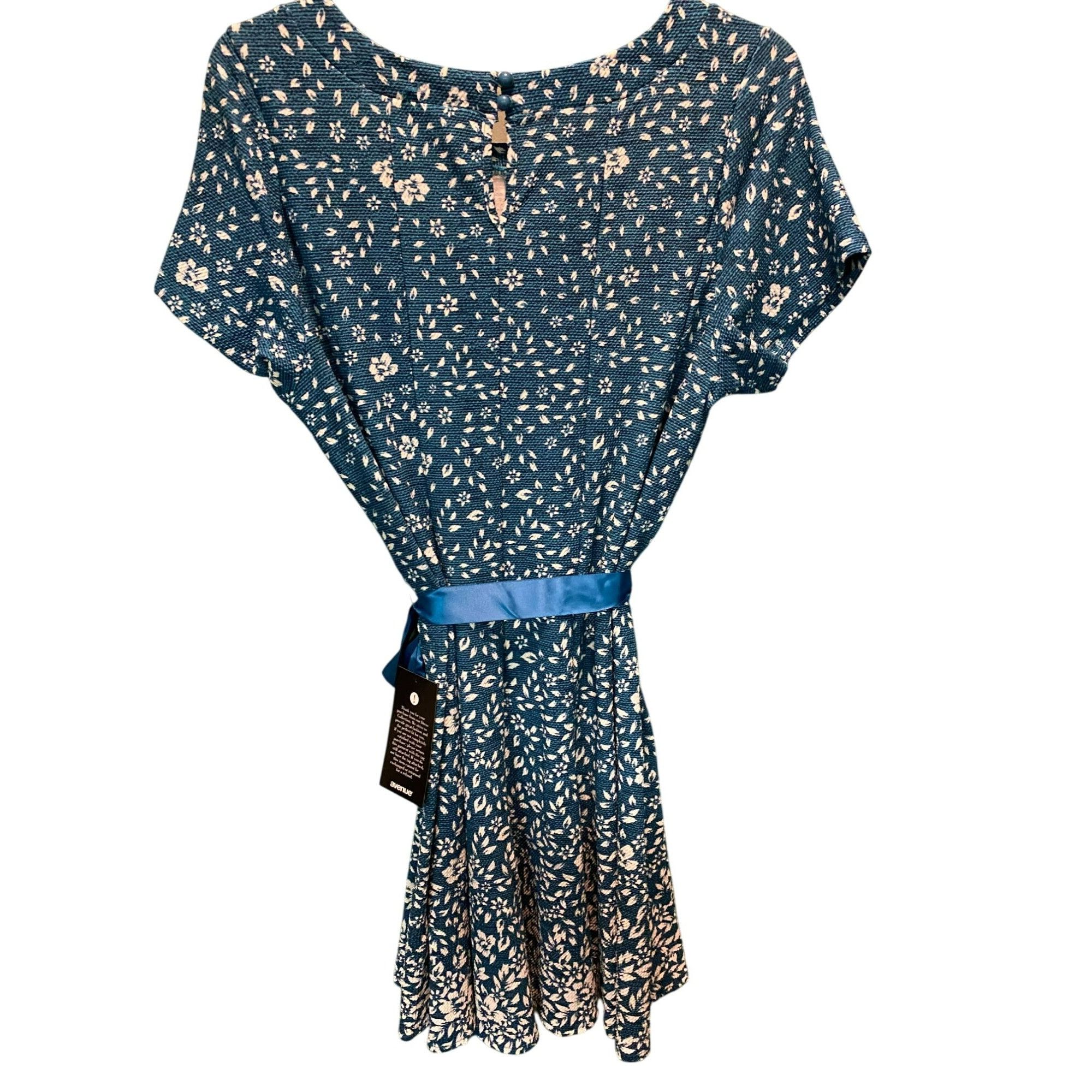 Avenue Avenue Womens Floral Textured Dress Blue White Size 18/20 Sh Size XXL / US 16-18 / IT 52-54 - 7 Thumbnail