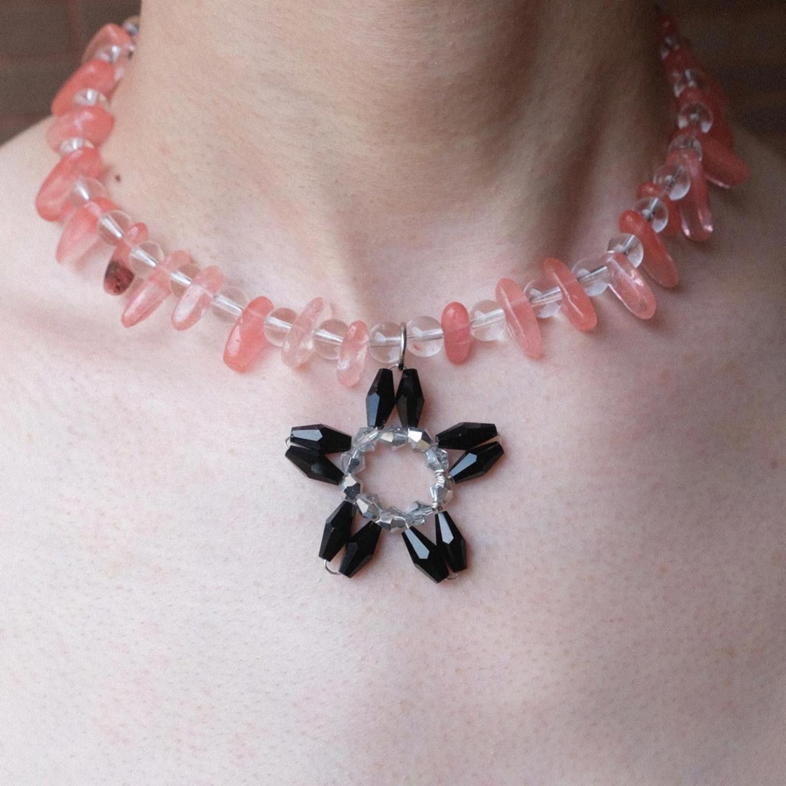 Other Handmade Flower Pendant Beaded Necklace Size ONE SIZE - 3 Thumbnail
