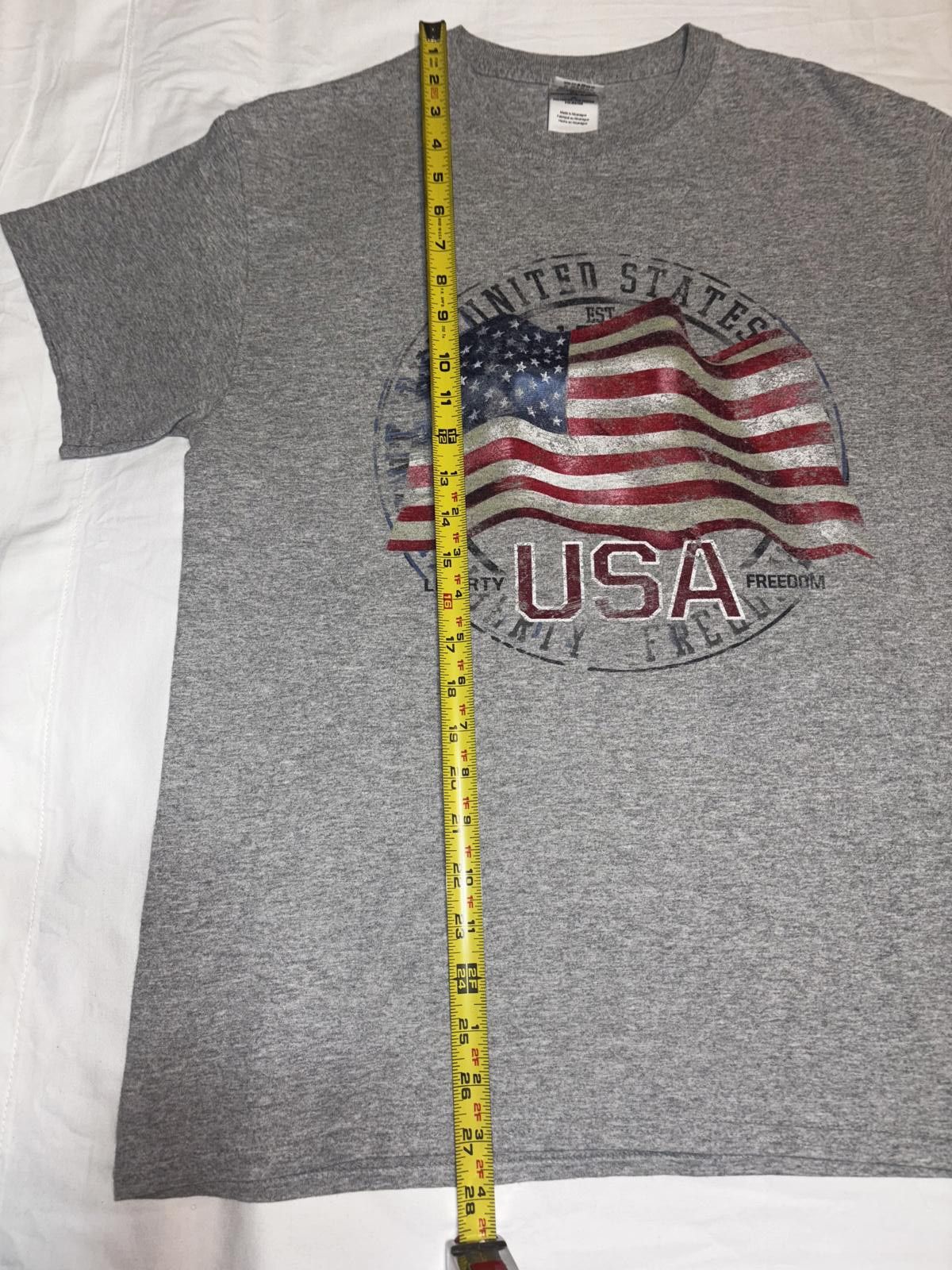 Gildan Gildan USA Flag Graphic Tee - Heavy Cotton Size US M / EU 48-50 / 2 - 6 Thumbnail