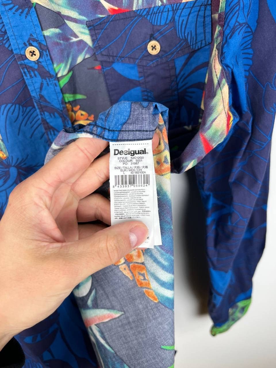 Desigual Desigual luxury crazy shirts size L Size US L / EU 52-54 / 3 - 5 Thumbnail
