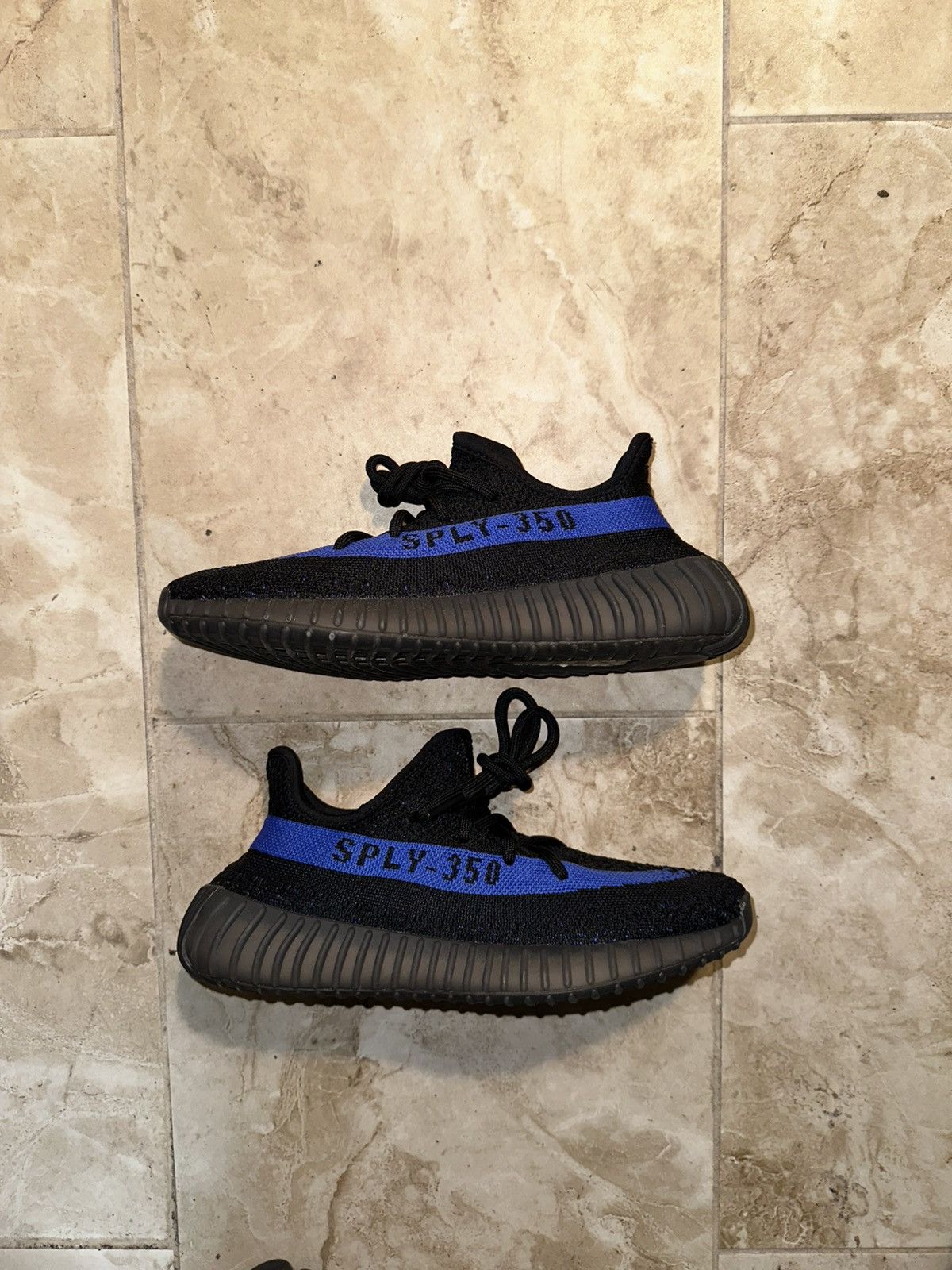 Adidas × Yeezy Yeezy Boost 350 V2 ‘Dazzling Blue’ Size US 6 / EU 39 - 4 Thumbnail