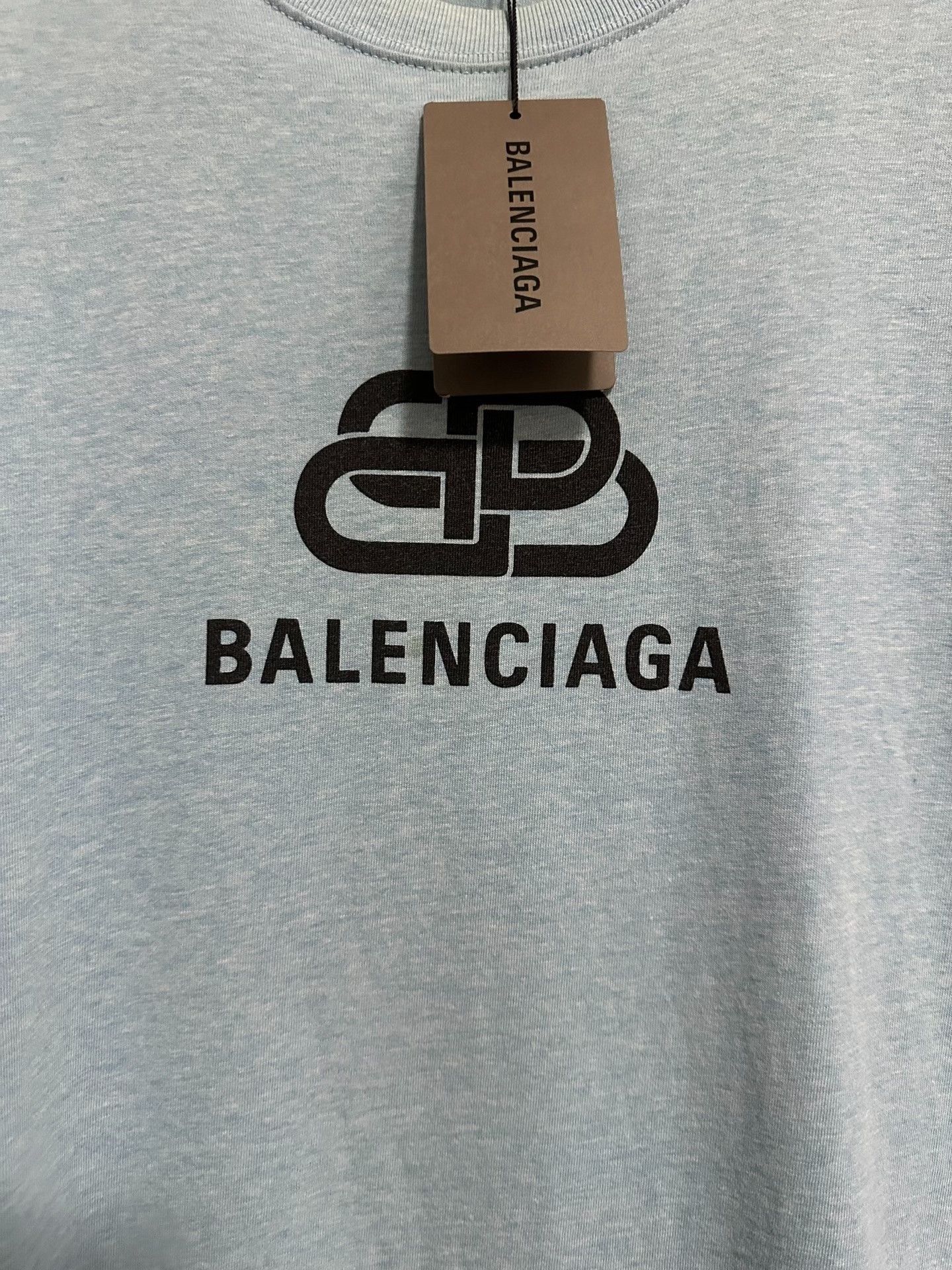 Balenciaga Balenciaga Lock Buckle Logo T-shirt Size US L / EU 52-54 / 3 - 2 Thumbnail