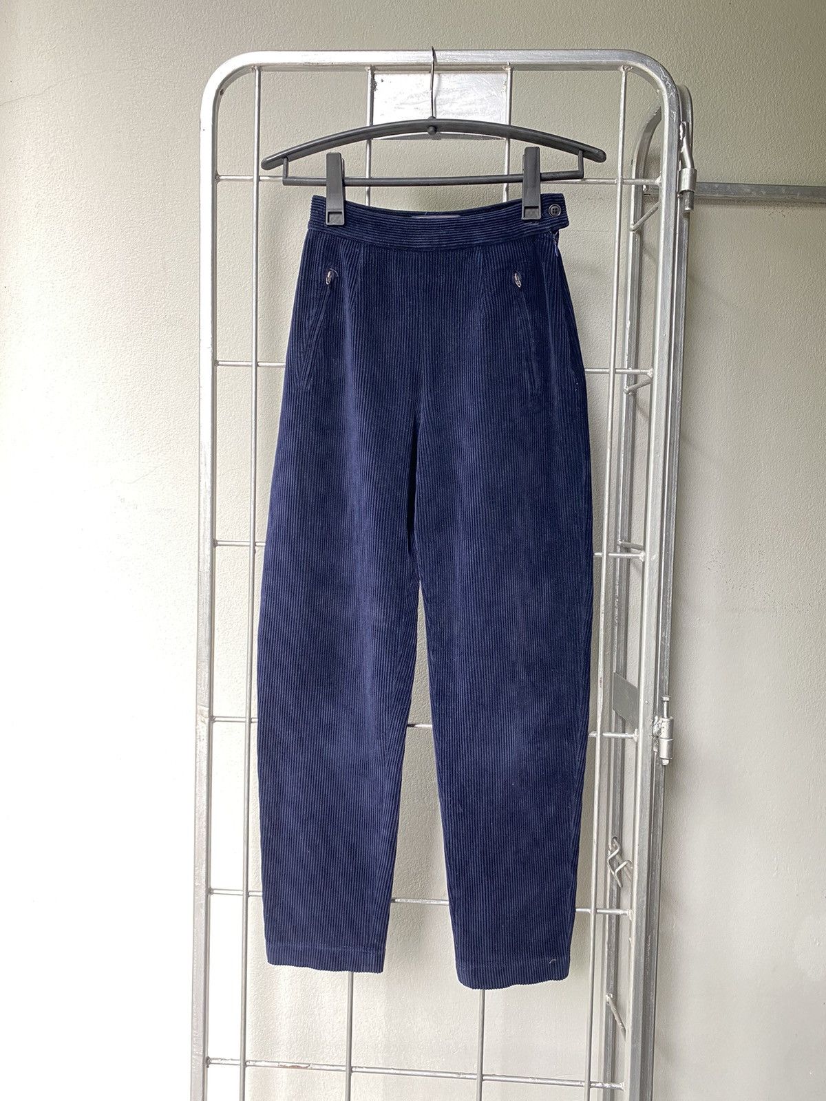 Max Mara MaxMara High-Waisted Corduroy Navy Pants Size 25" / US 0 / IT 36 - 1 Thumbnail