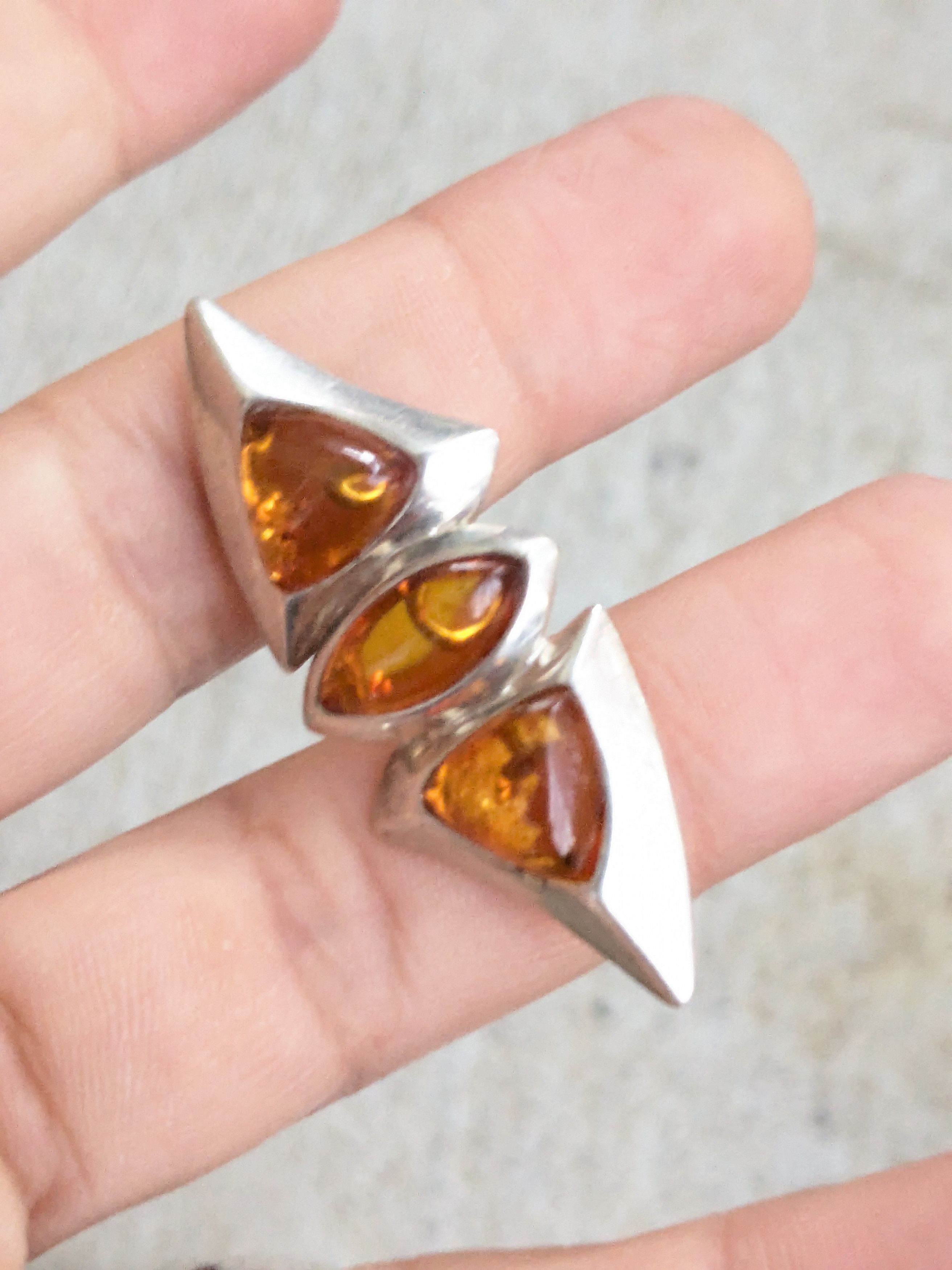 Jewelry Vintage Sterling Silver Amber Pin Brooch Abstract Modern Size ONE SIZE - 6 Thumbnail