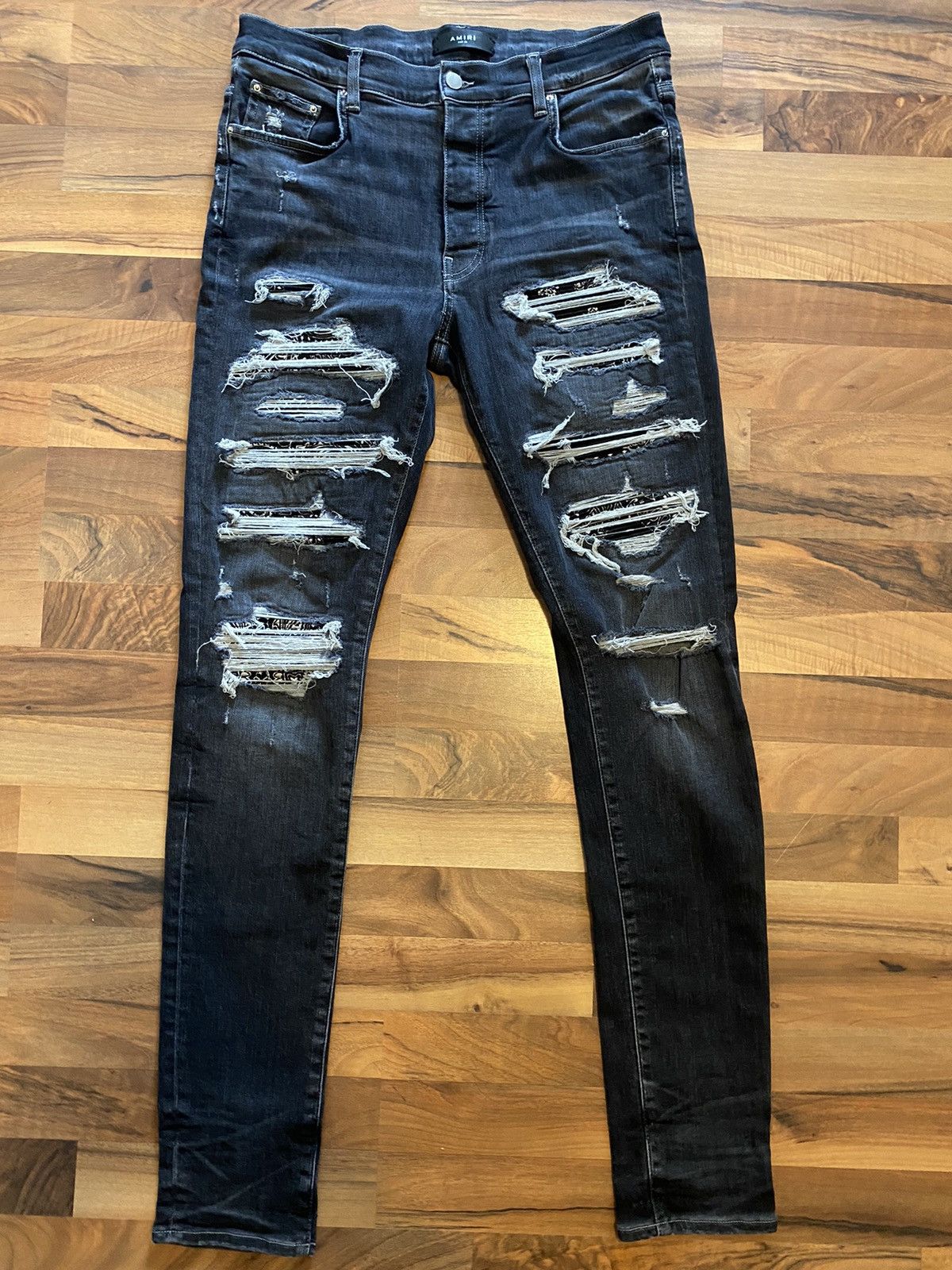 Amiri *RARE* Amiri Trasher Jeans Size US 34 / EU 50 - 1 Thumbnail