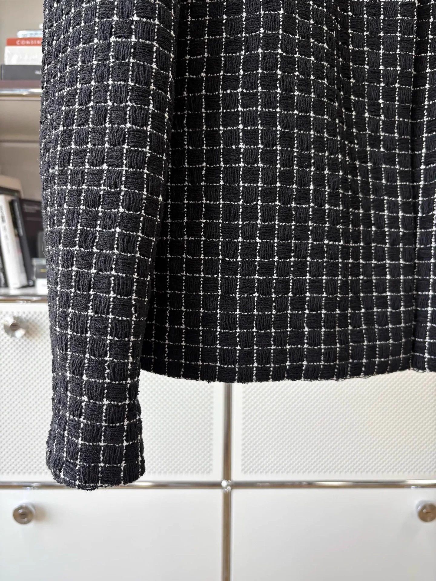 Chanel Chanel 16S B&W Check Crewneck Knit Jacket 40 Size M / US 6-8 / IT 42-44 - 4 Thumbnail